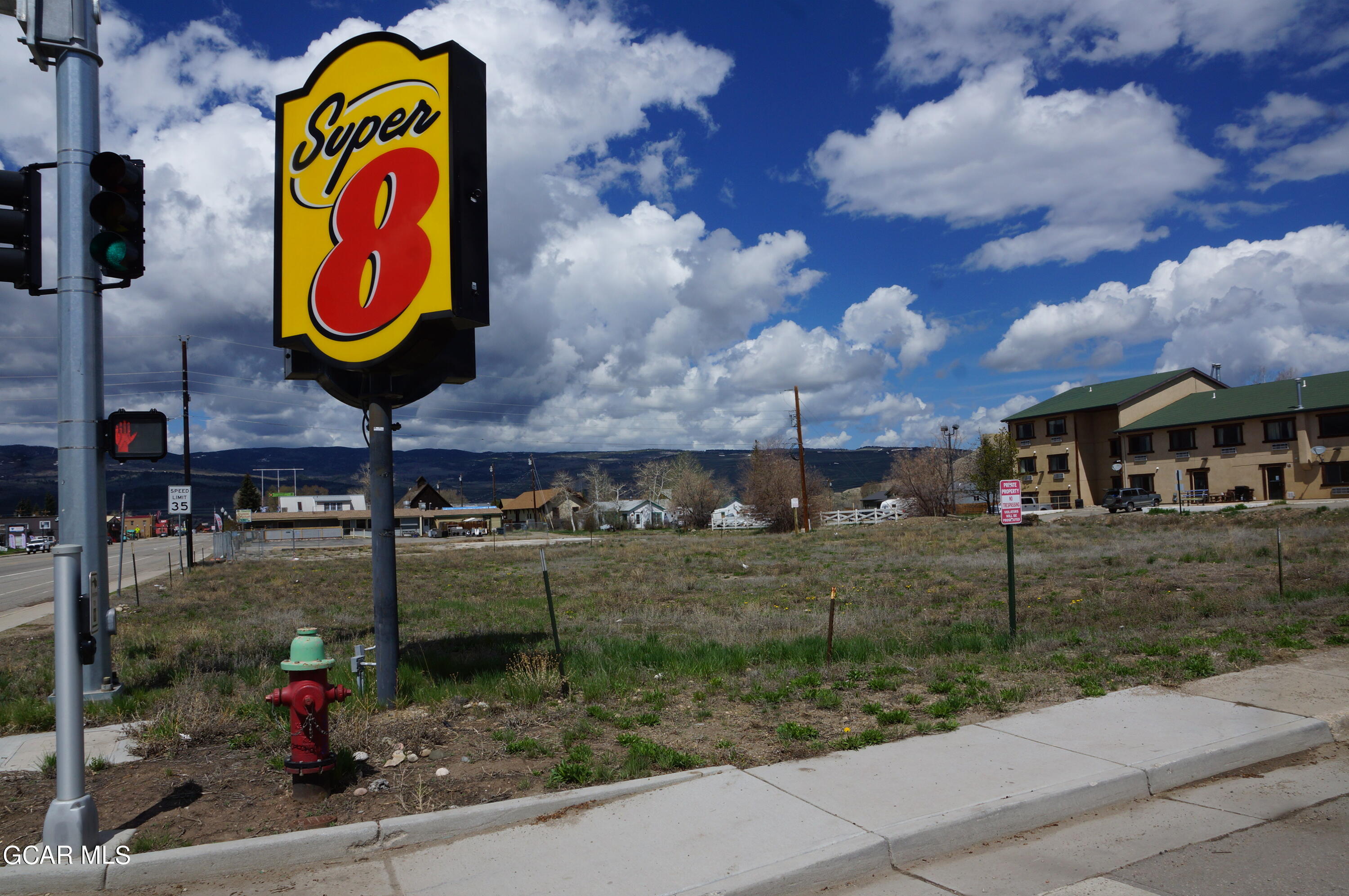 501 US Hwy 40 — photo