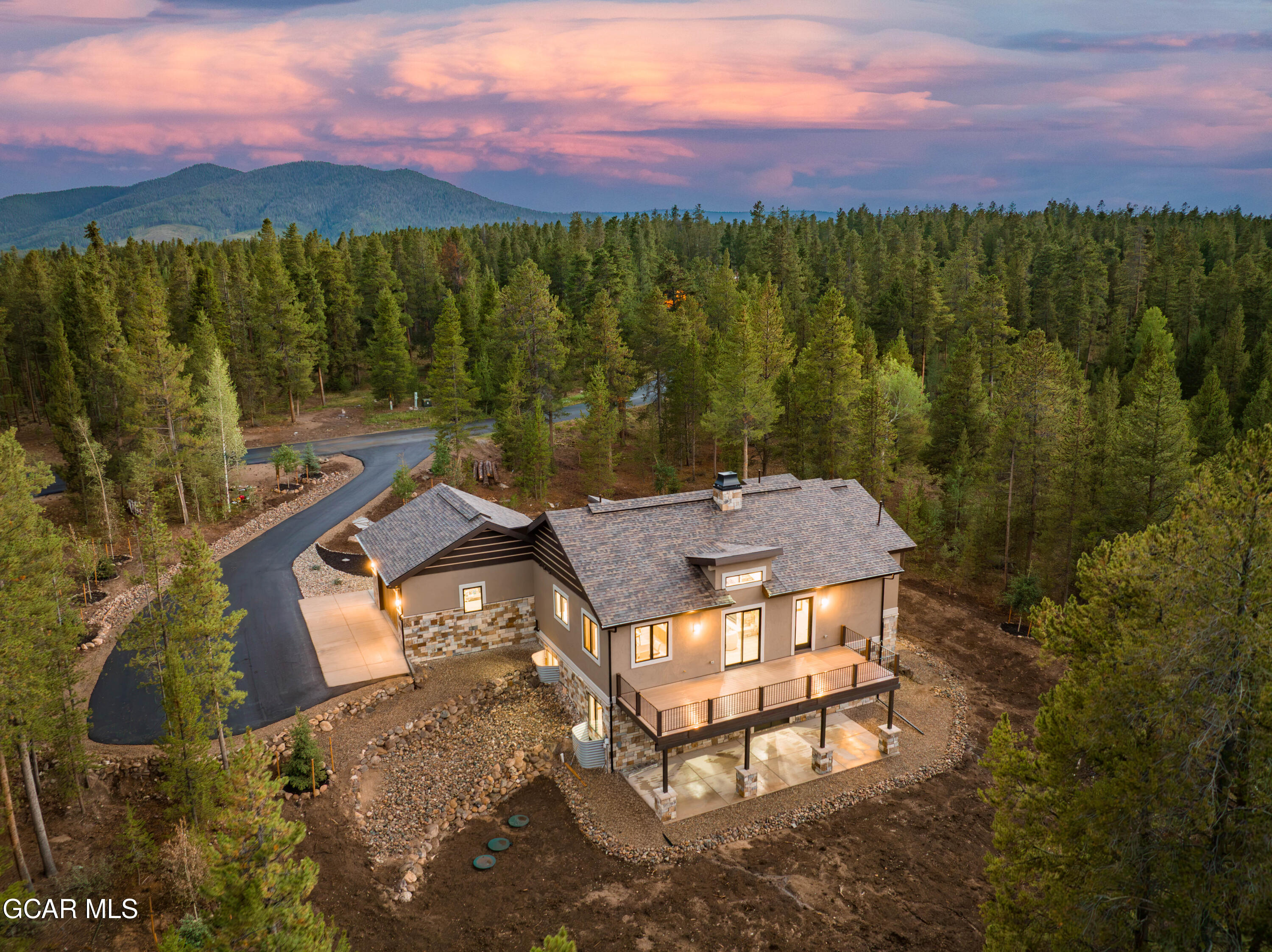 88 Aspen Trail — photo