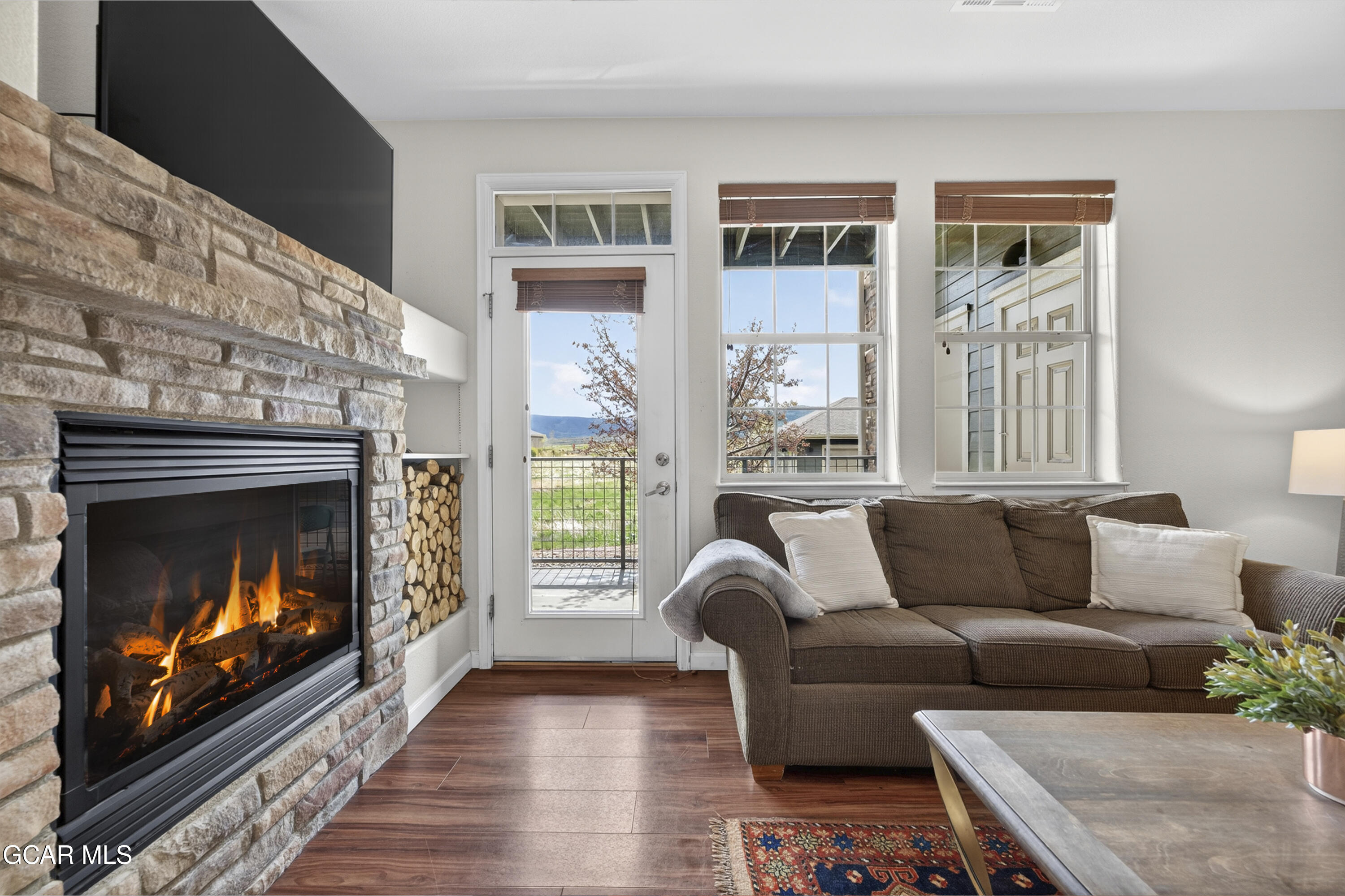 160 Village F107 — photo