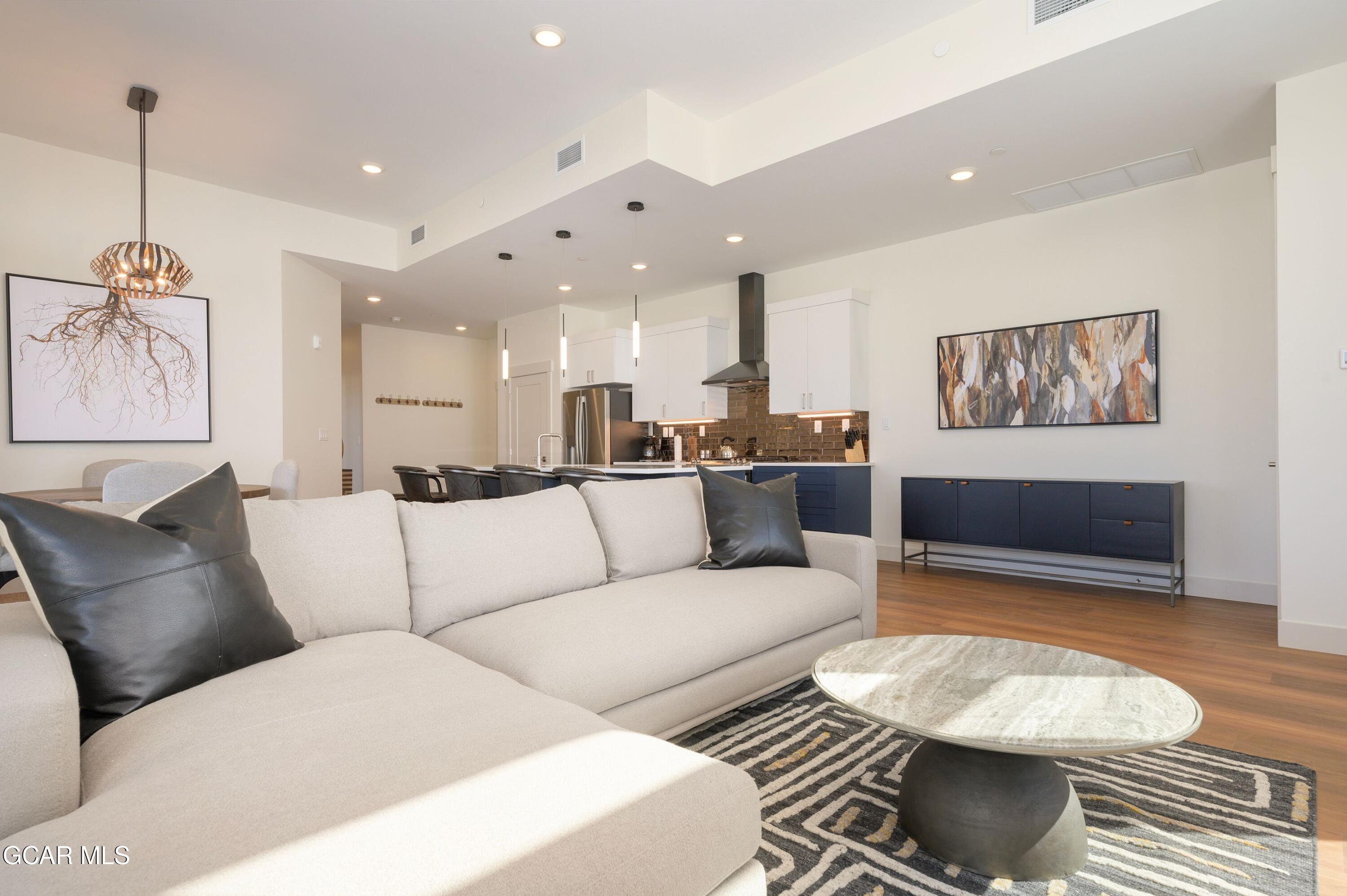144 Ski Idlewild Road 3102 — photo