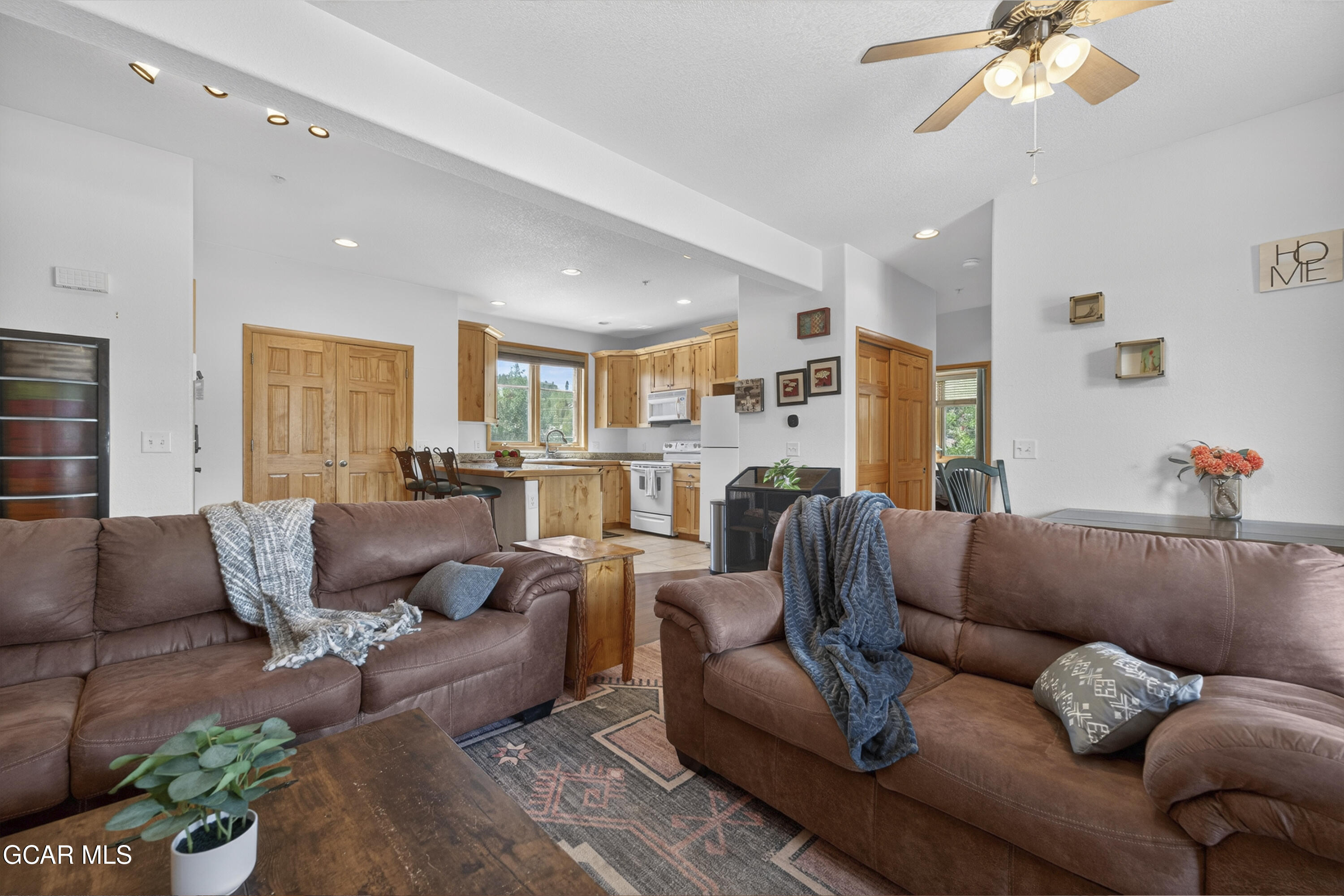 207 Bella Vista Court 216 — photo
