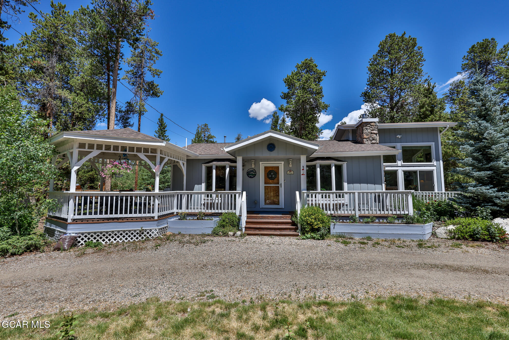 807 Tallaqua Drive — photo