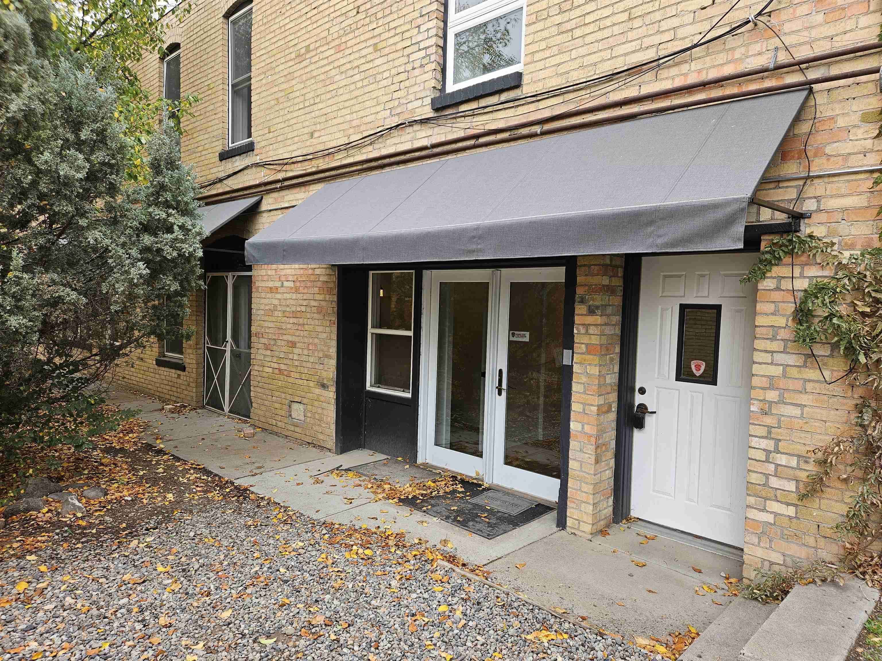 130 E Bridge Street — photo