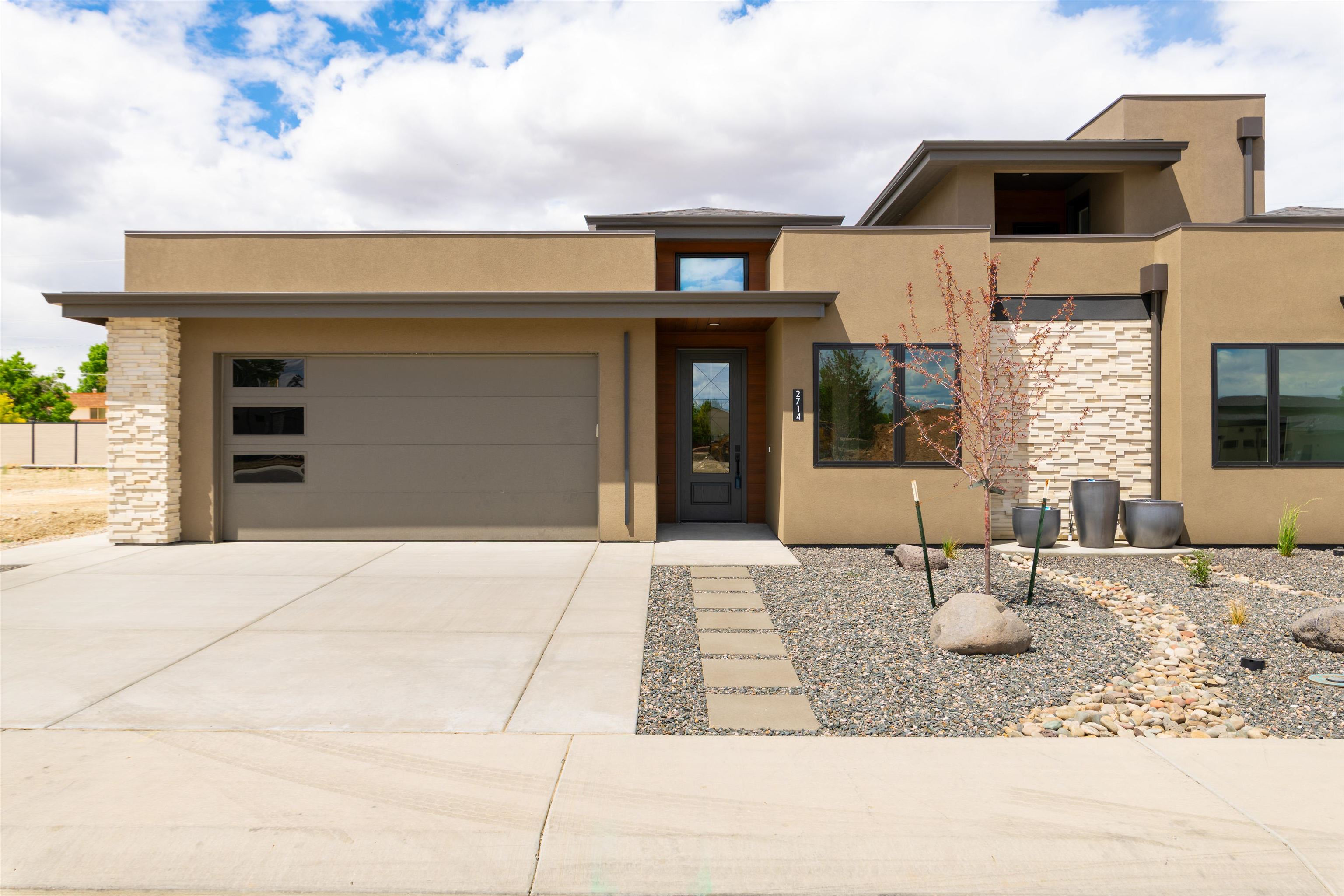 2714 Centercliff Drive — photo