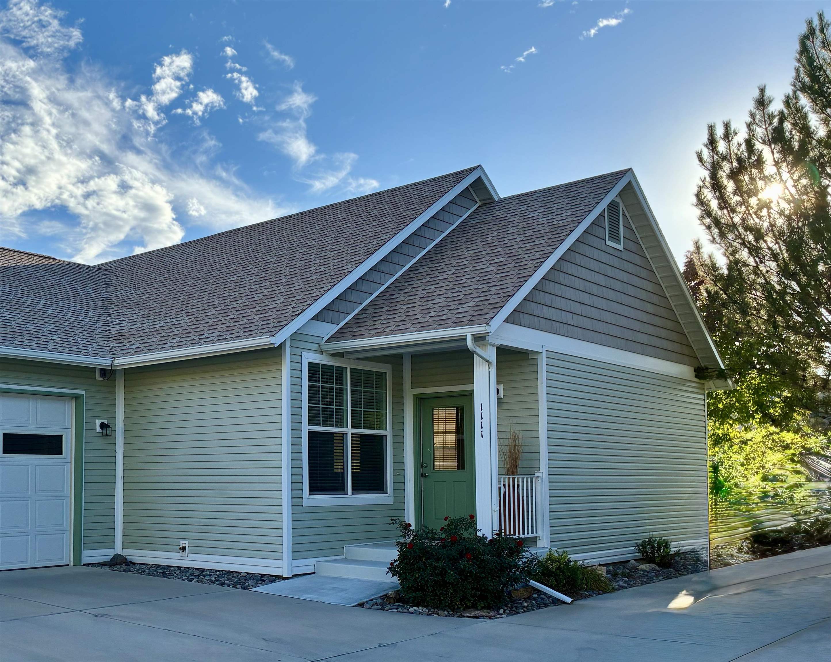 1111 Daisy Lane 3-2 — photo