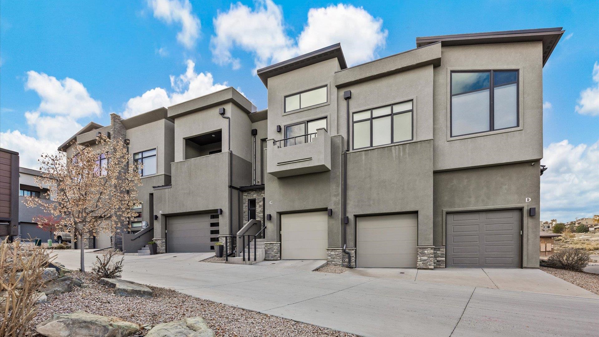 380 W Ridges Boulevard C — photo