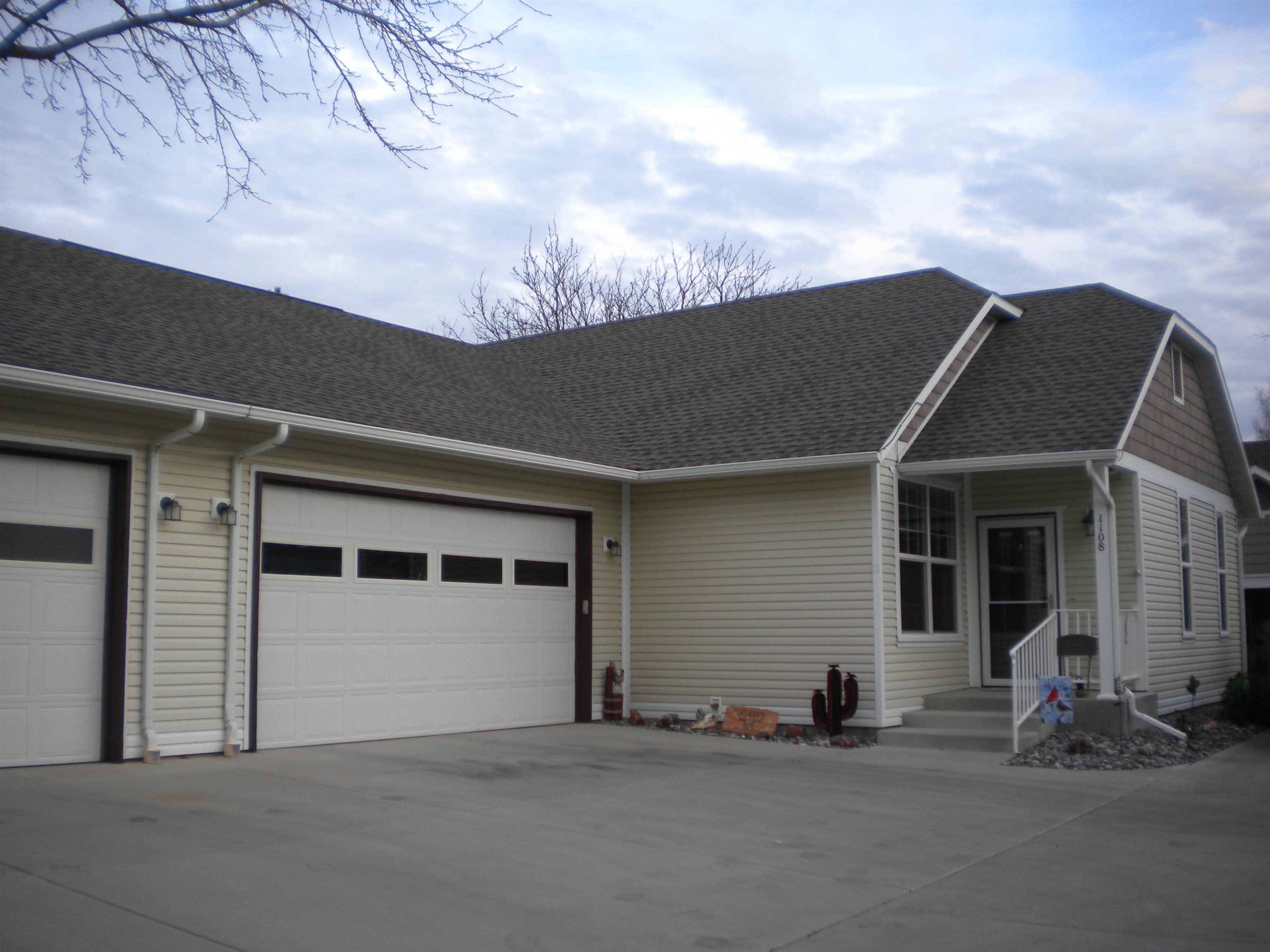 1108 Sunrose Lane — photo
