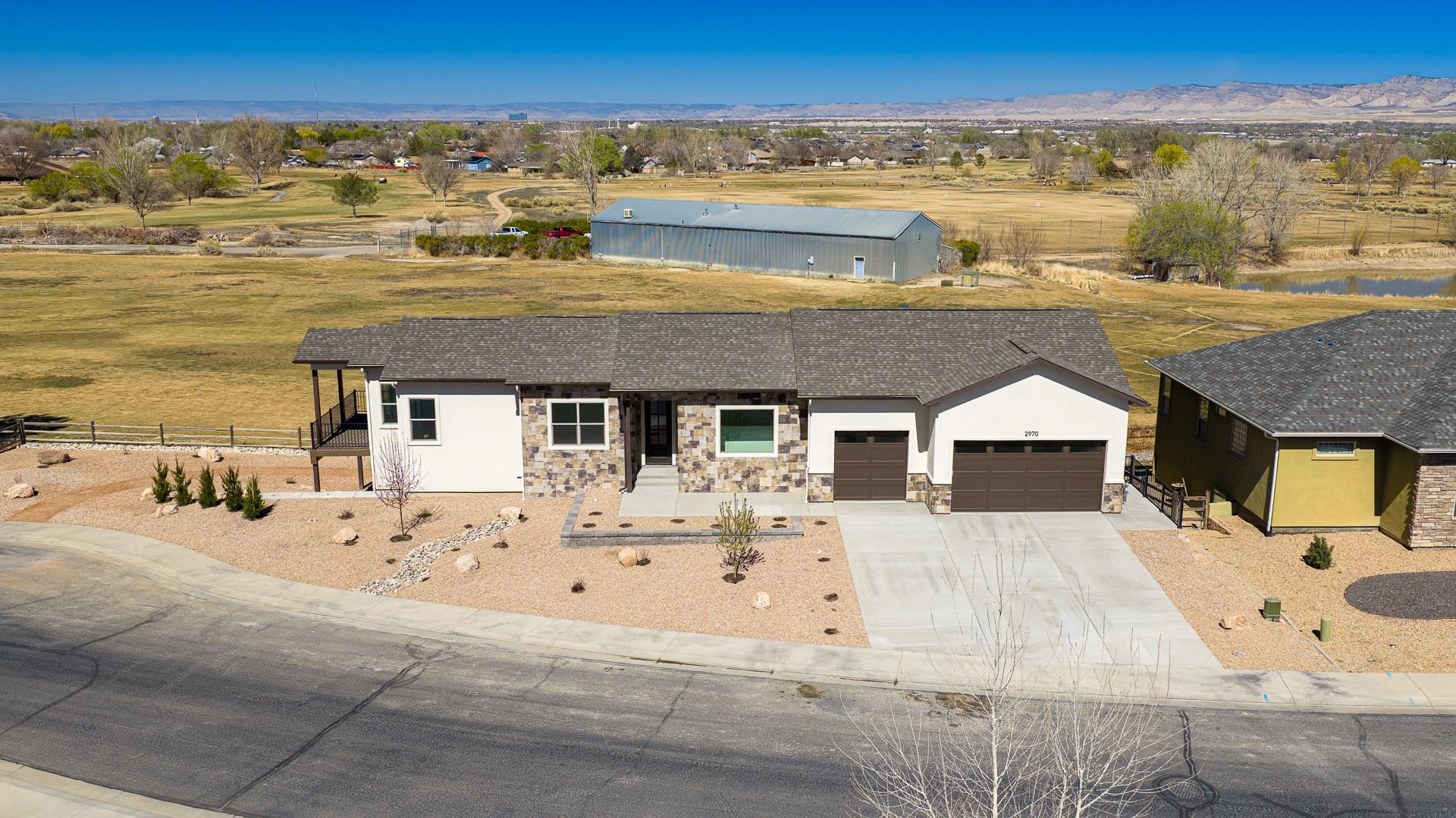 2970 Fairway View Drive — photo