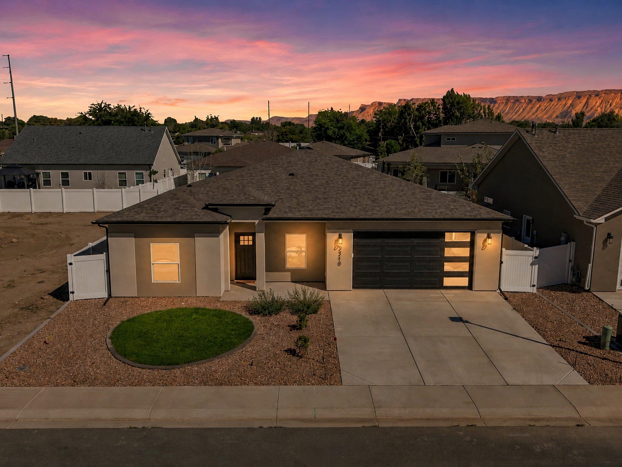 3310 Pyrus Street — photo