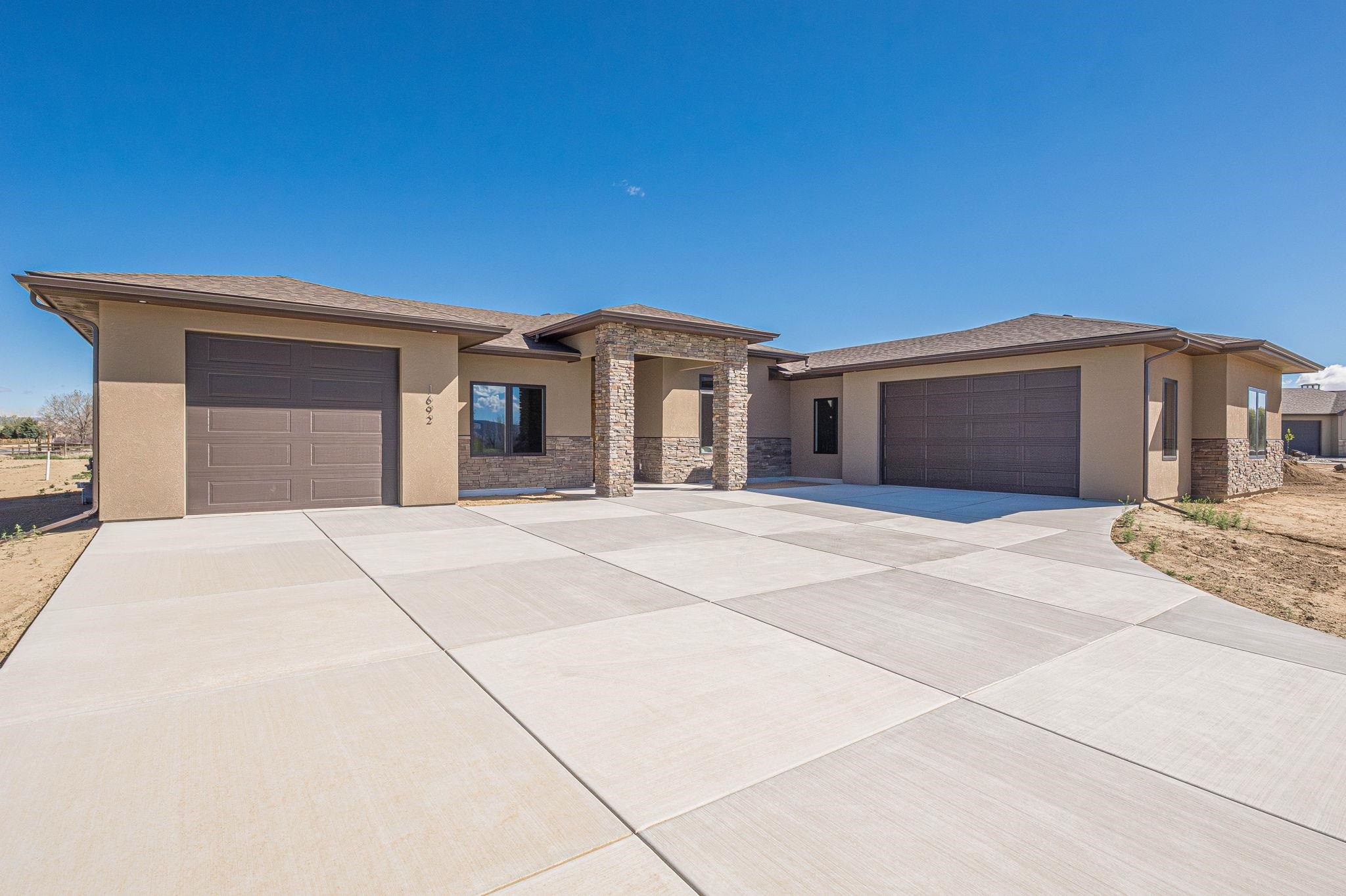 1692 Grand Harvest Court — photo