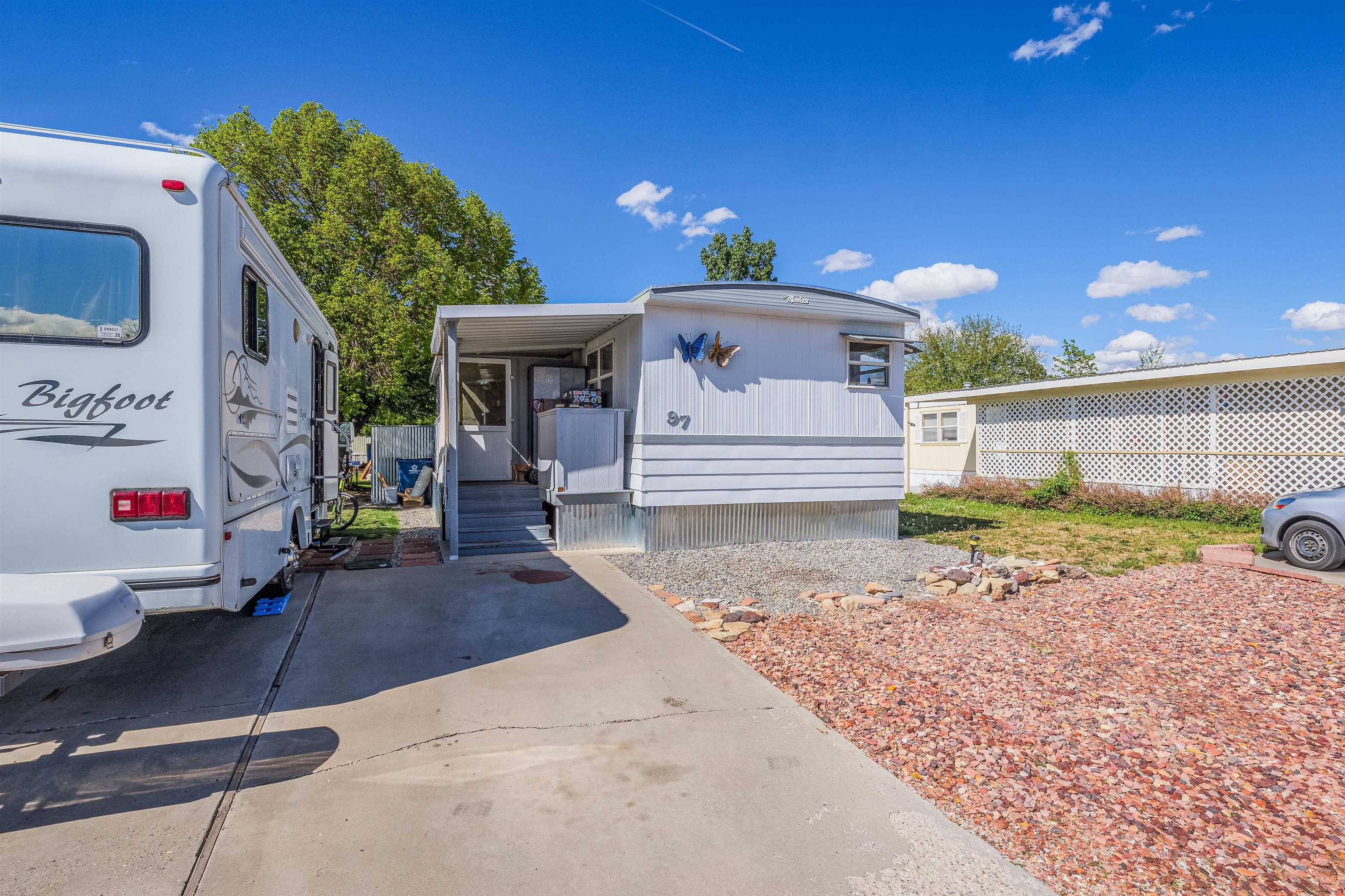 3251 E Road 97 — photo