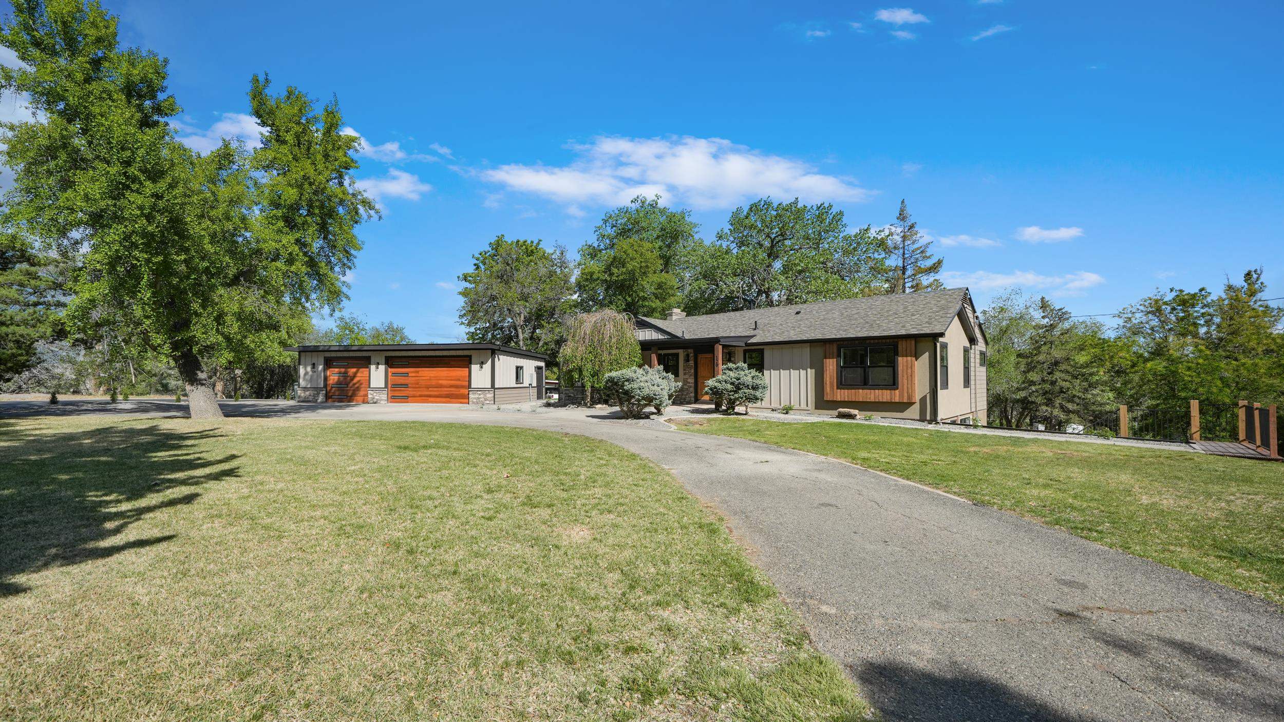 120 Hillcrest Drive — photo