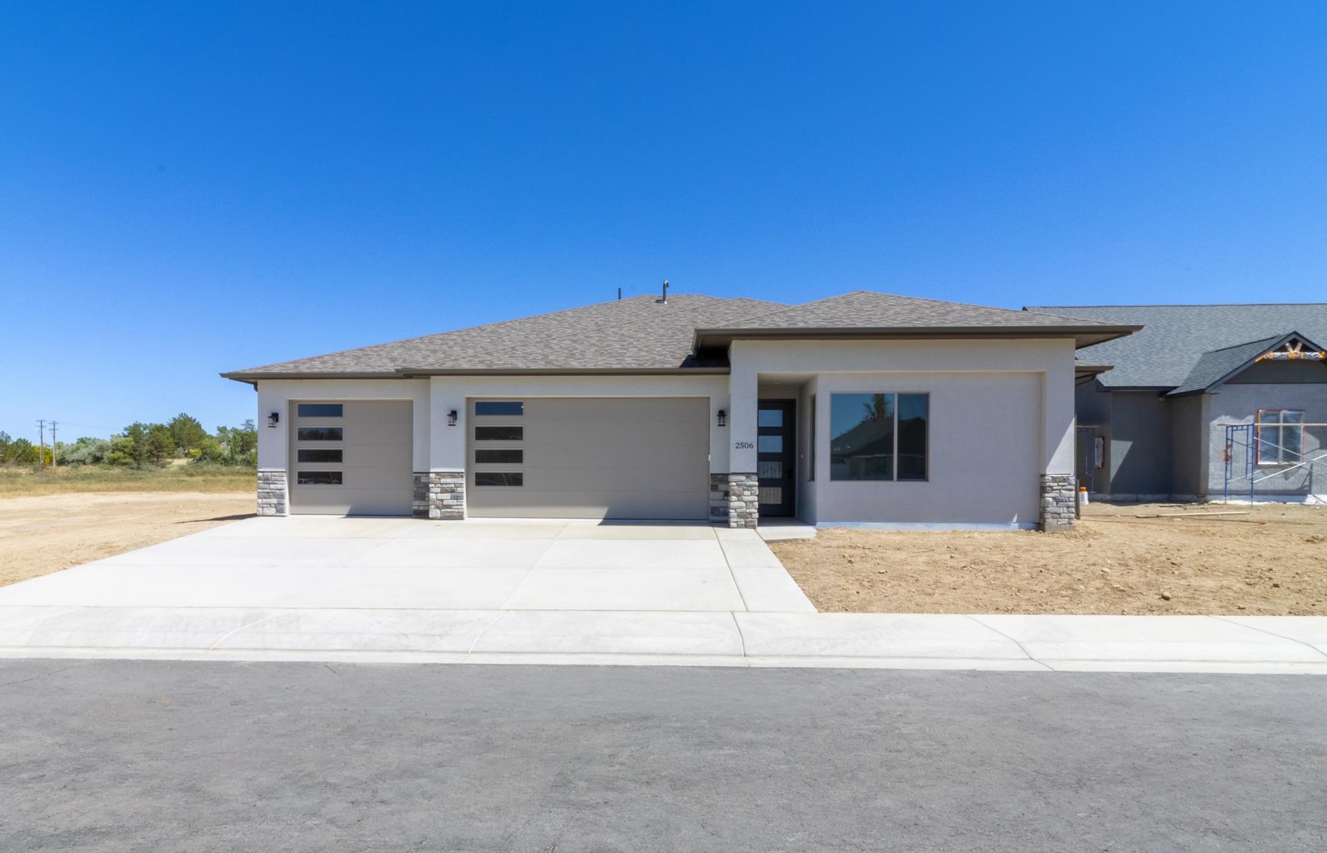 2506 Glory Lane — photo