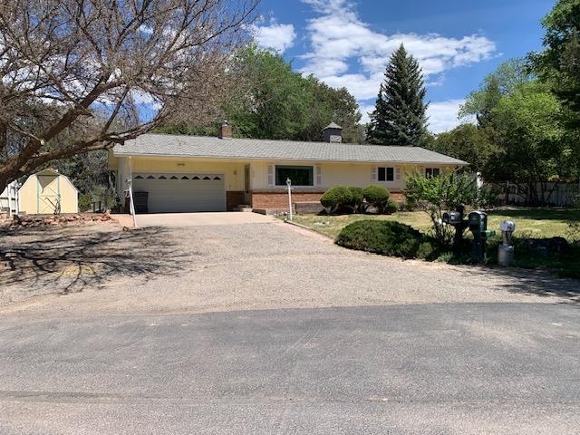 570 SW 2nd Court — photo
