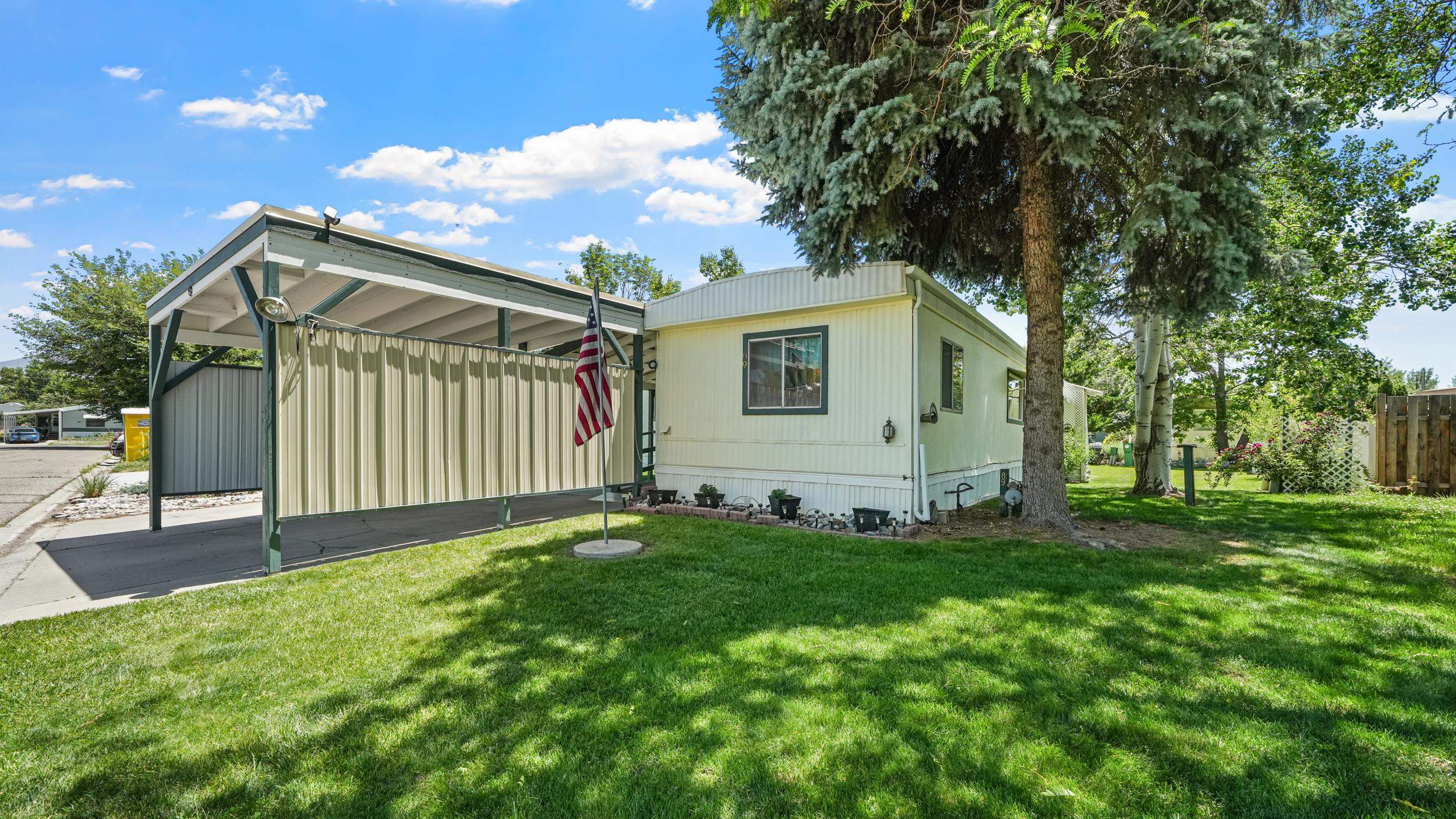 3251 E Road 89 — photo