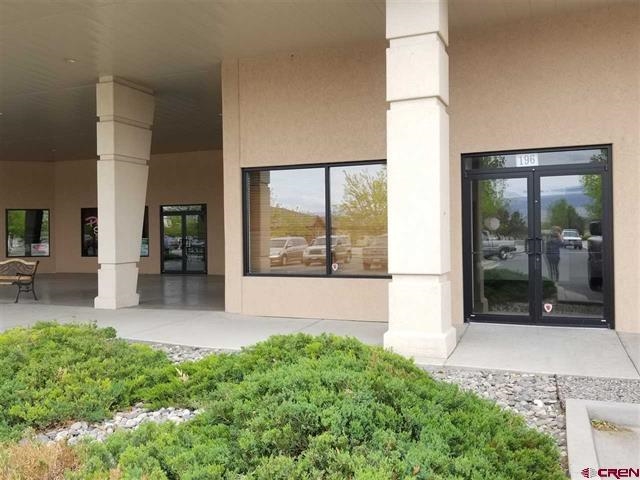 1410 Valley View Drive — photo