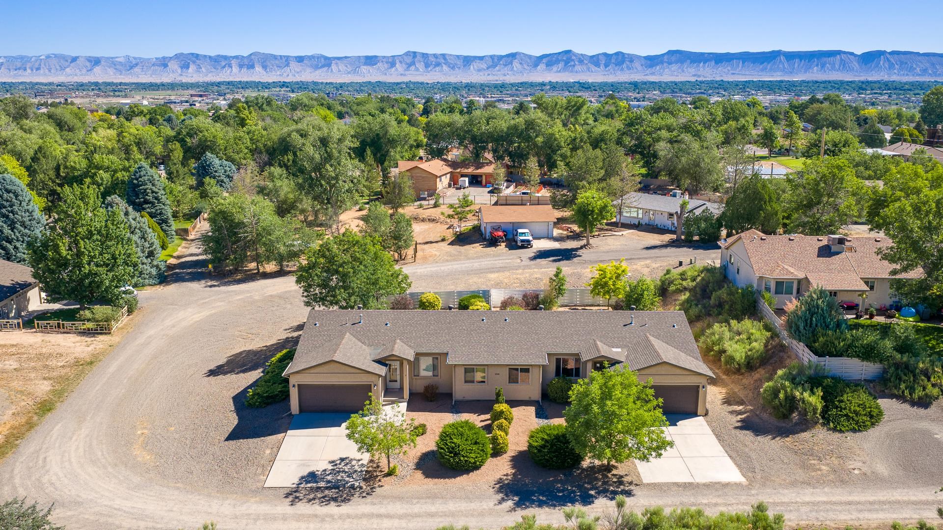 2348 Carolina Drive — photo