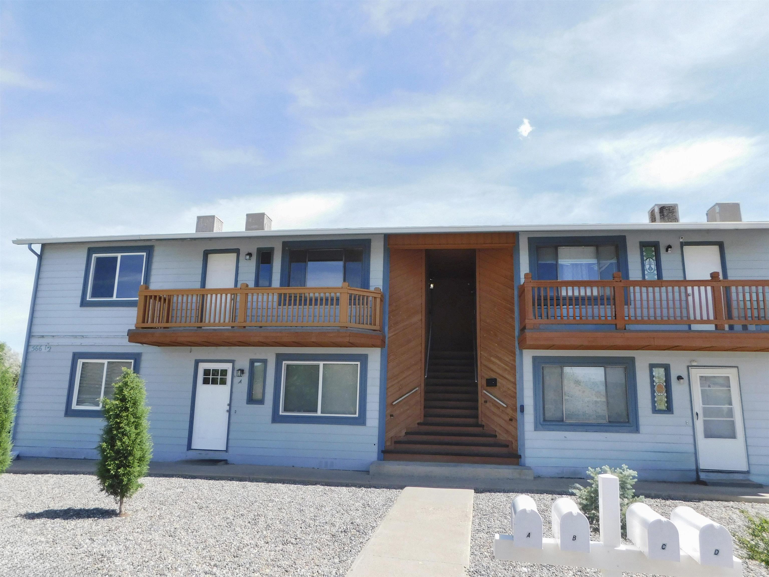 566 1/2 Garfield Drive C — photo