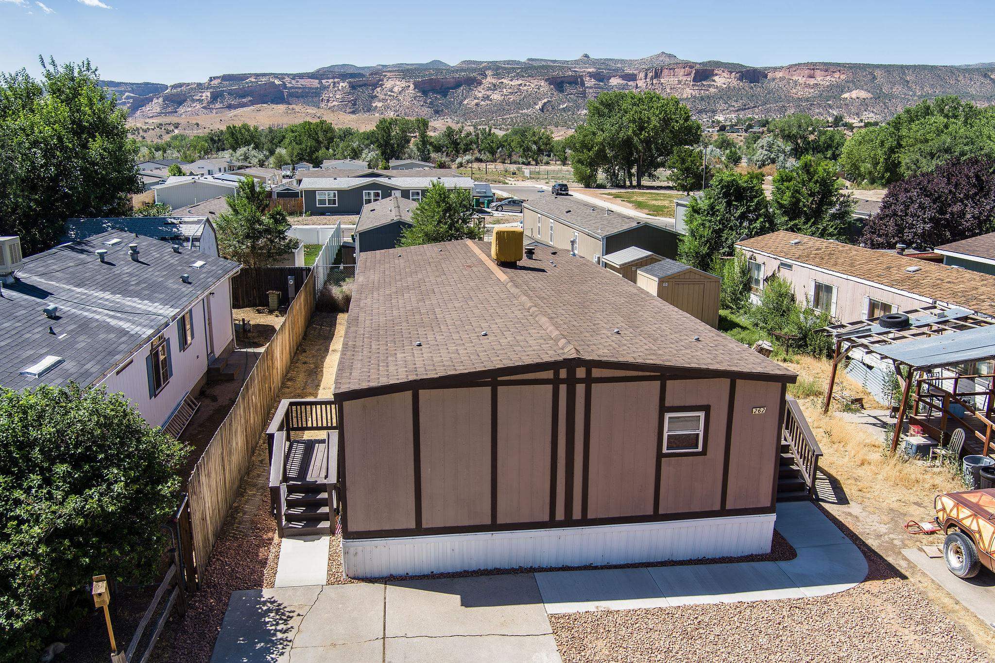 262 Red Cliffs Drive — photo