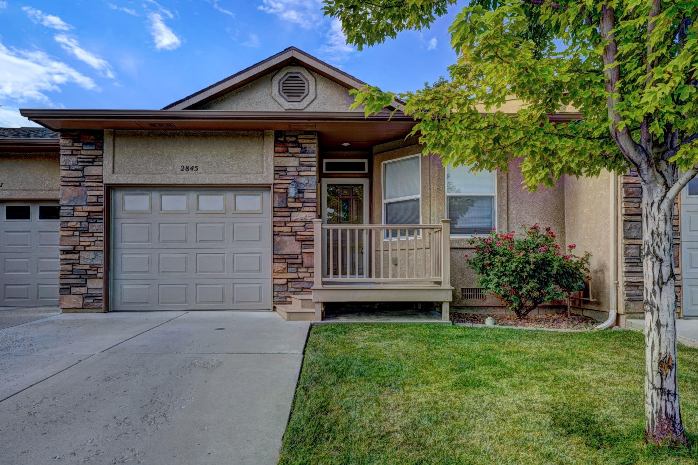 2845 Brittany Drive — photo