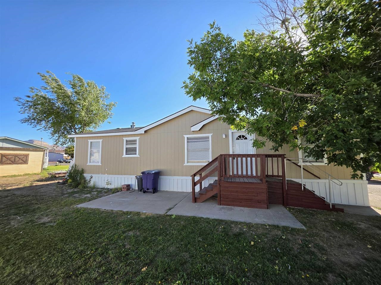 424 32 Road 286 — photo