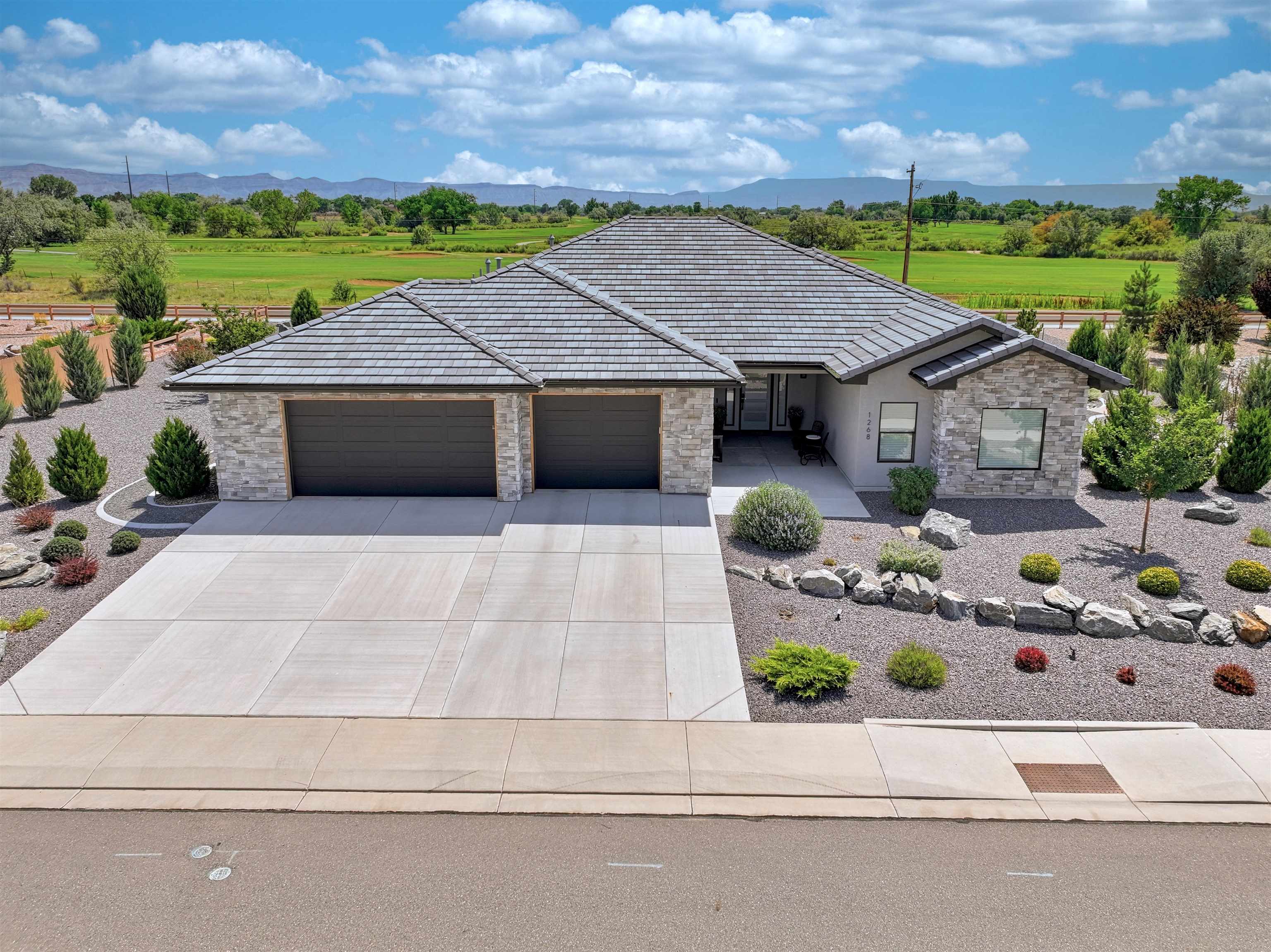 1268 Adobe Falls Way — photo