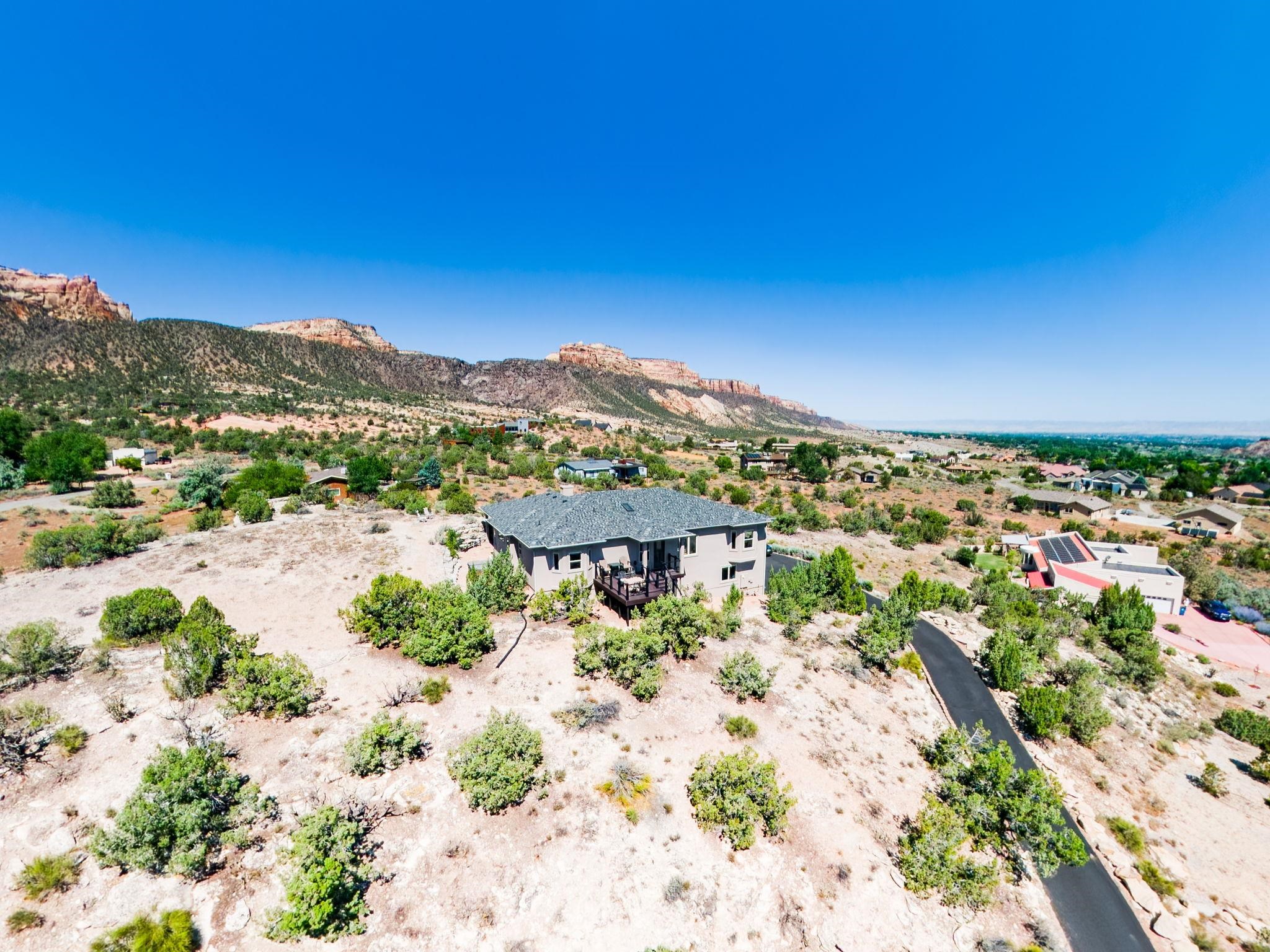 2183 Quail Court — photo