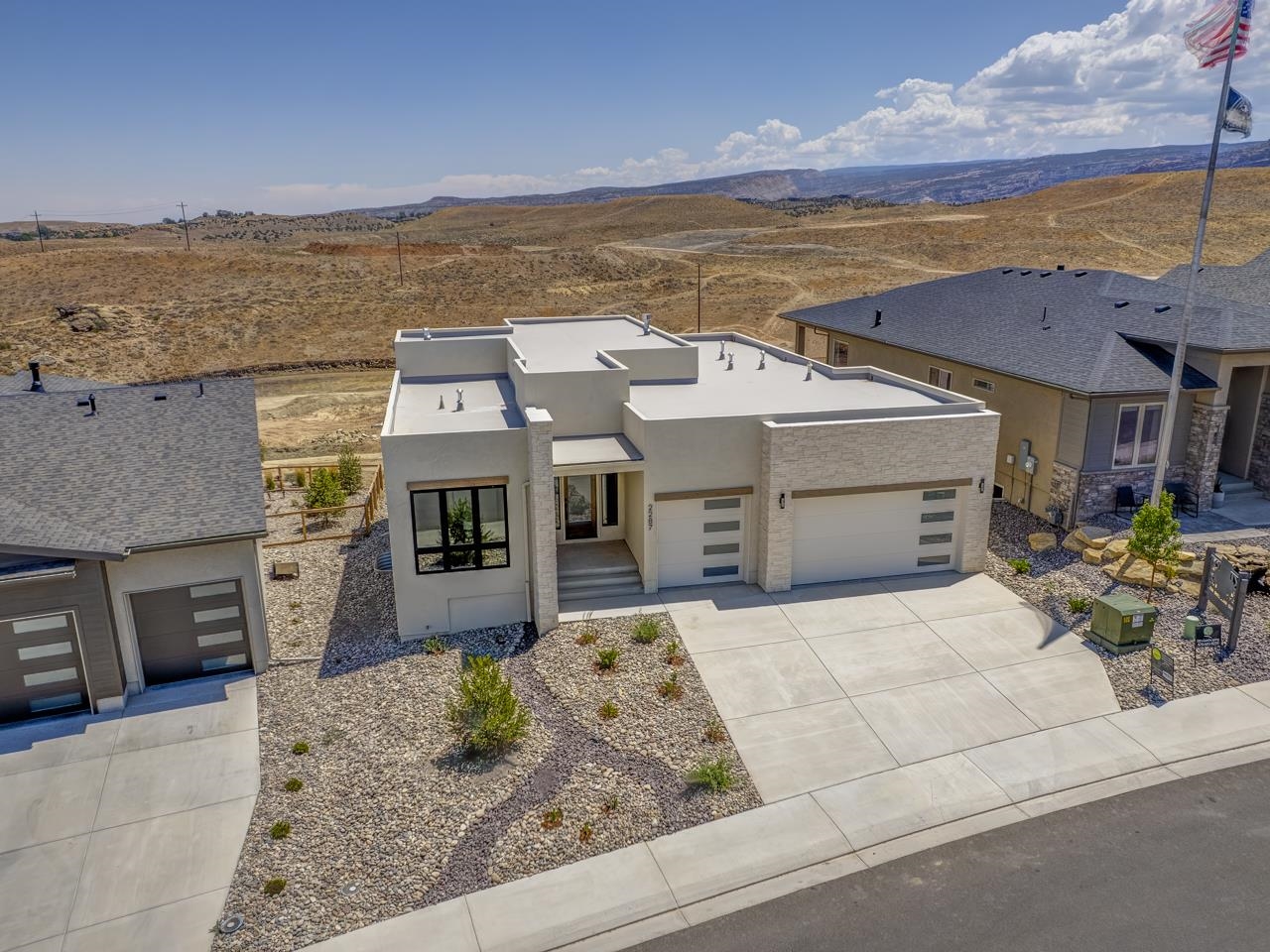 2287 Culebra Peak Court — photo