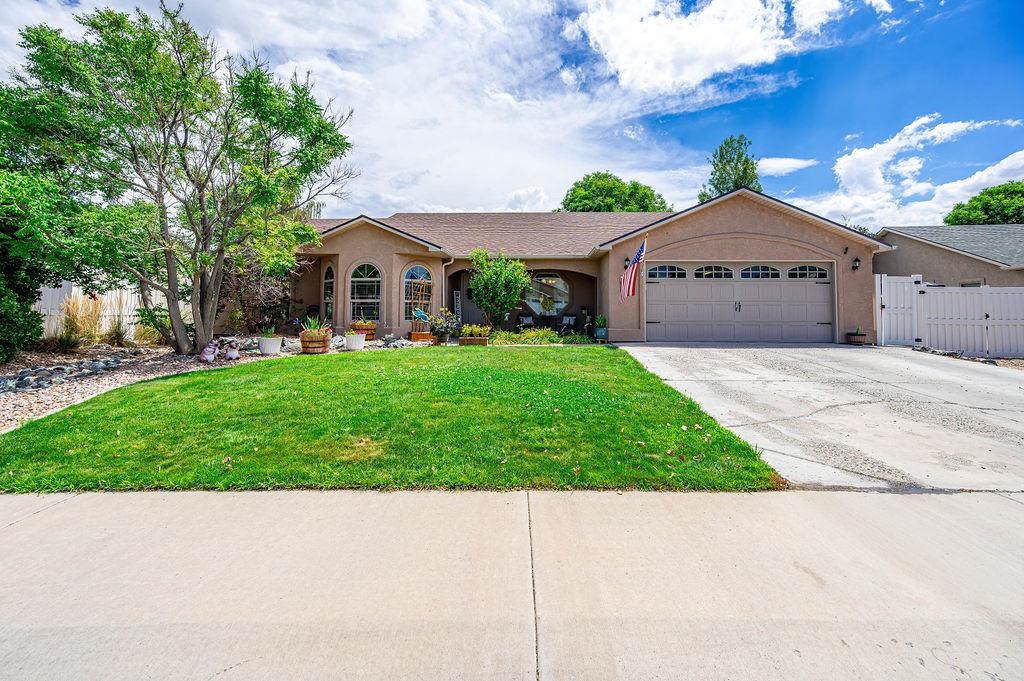 802 Darcy Jo Lane — photo