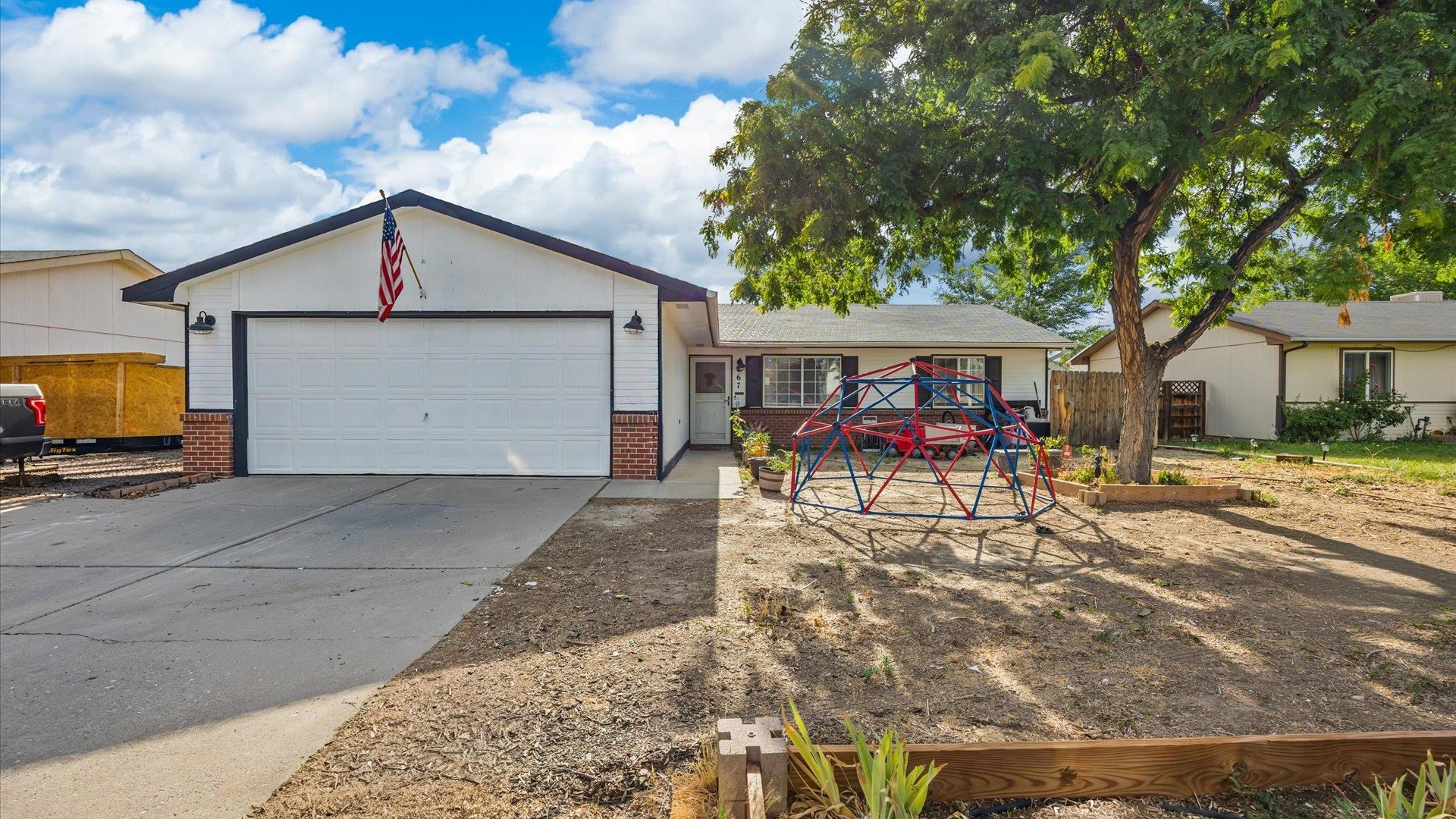467 N Grandby Court — photo