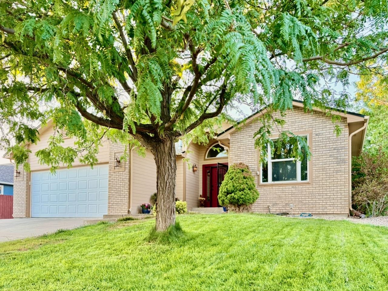 2810 Grand View Circle — photo