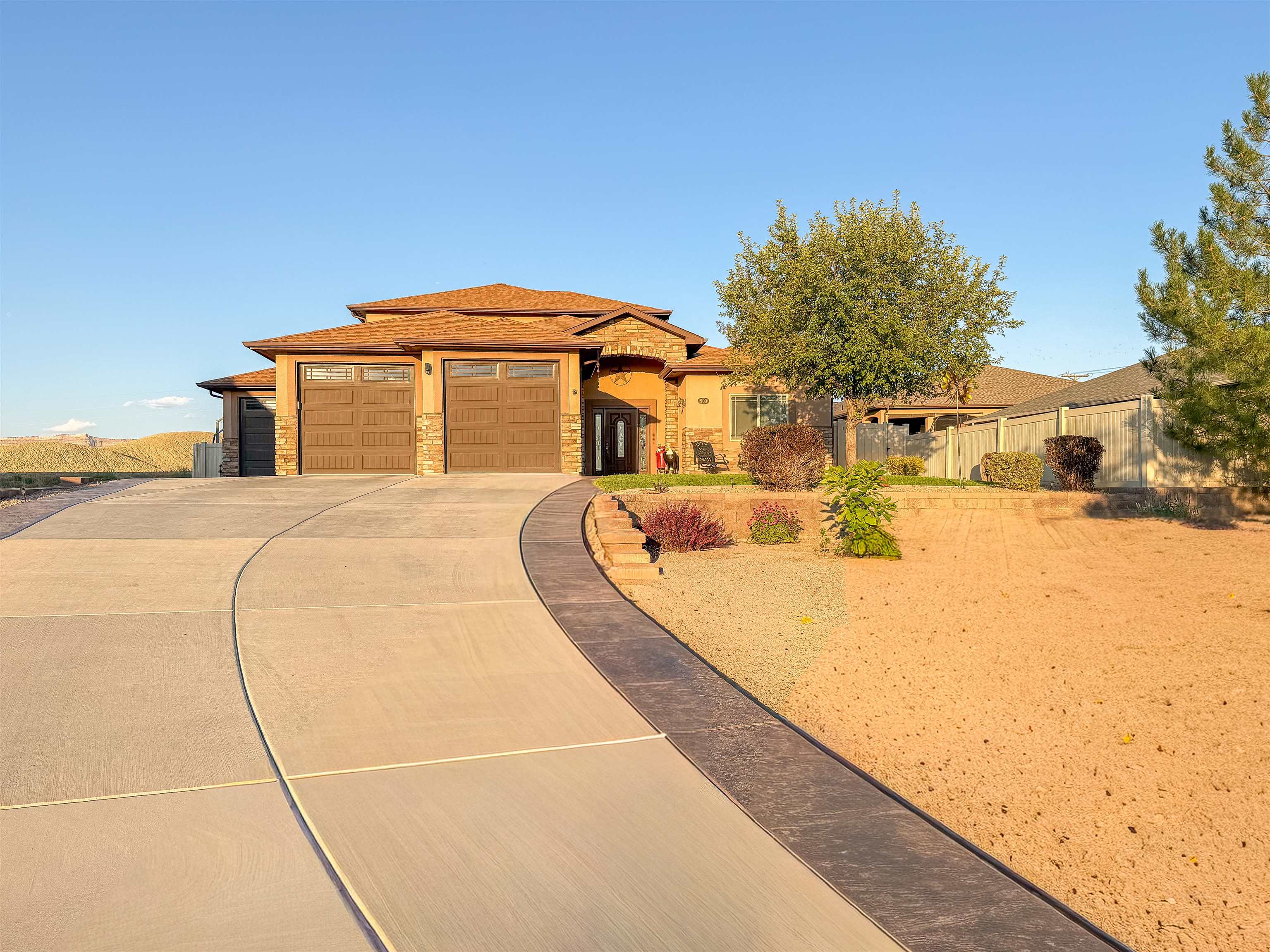 900 Kami Circle — photo