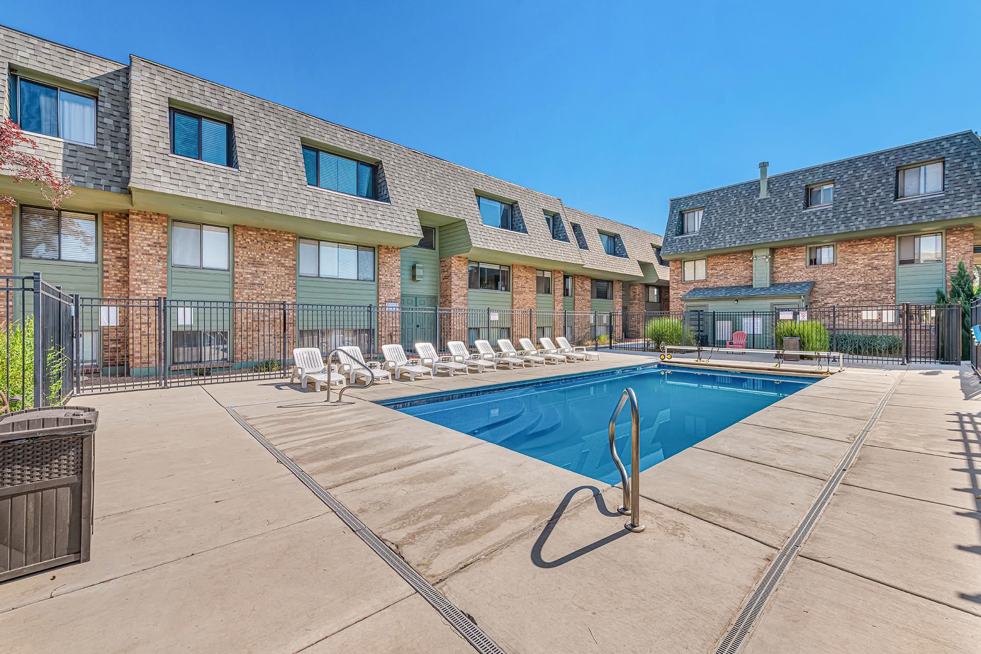 1140 Walnut Avenue 14 — photo