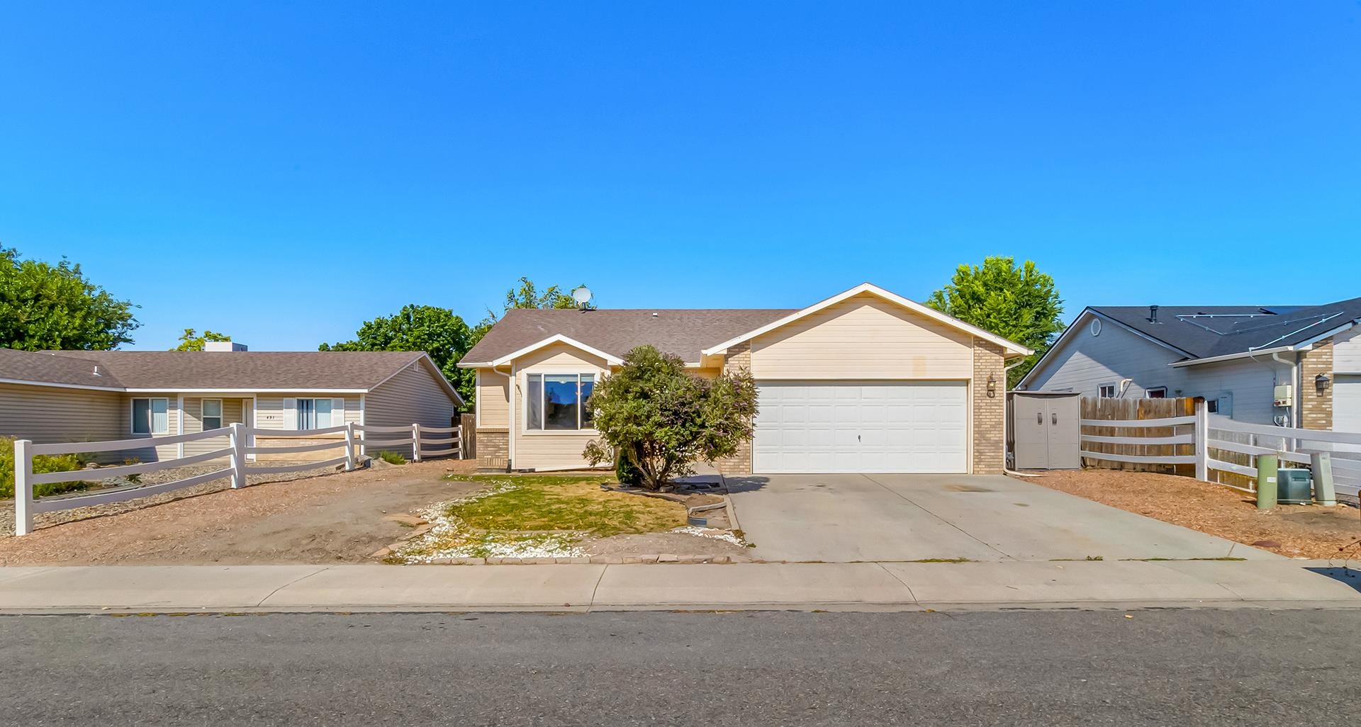 493 Aspen Grove Drive — photo