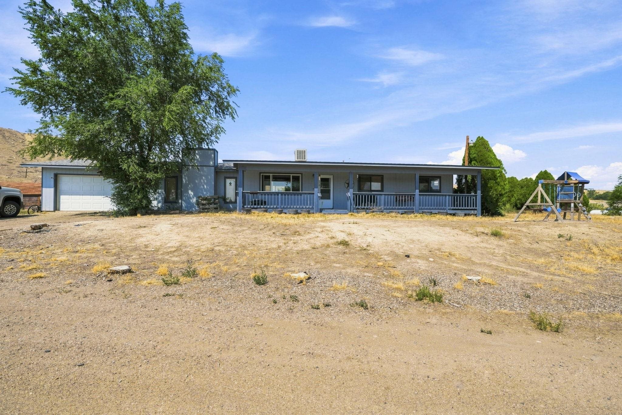 1010 Q 3/4 Road — photo