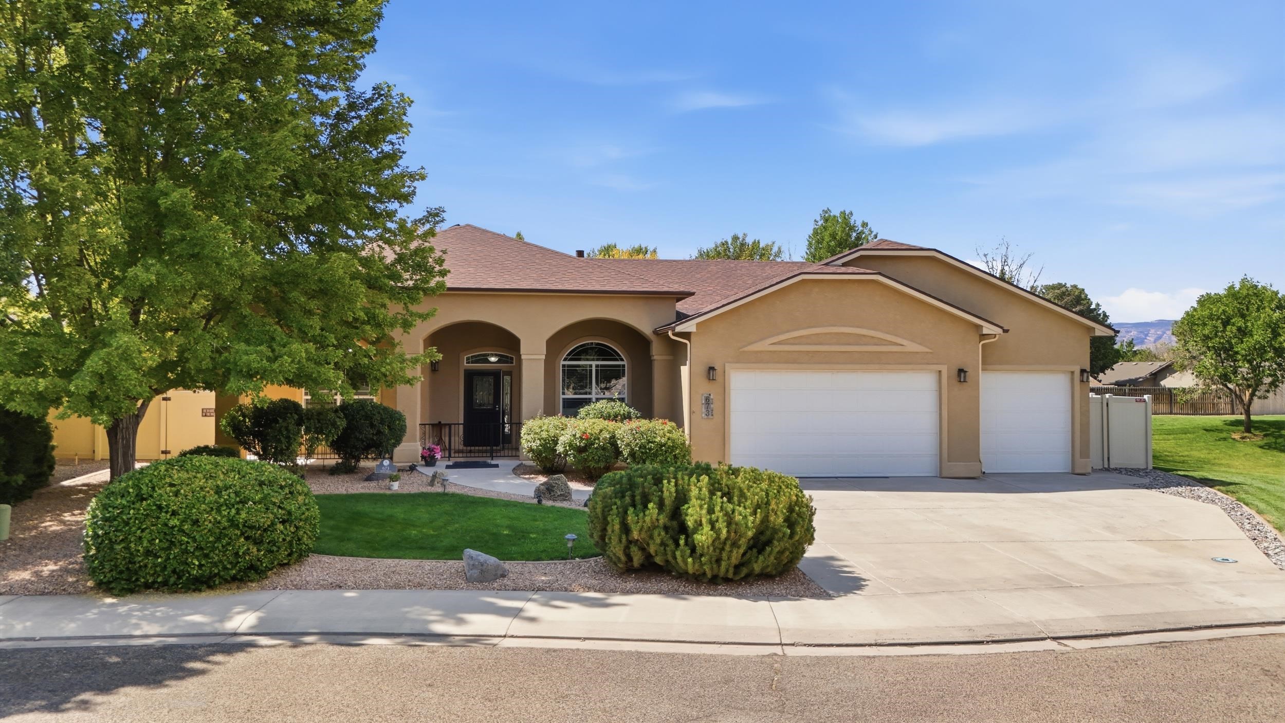 673 Tahoe Circle — photo