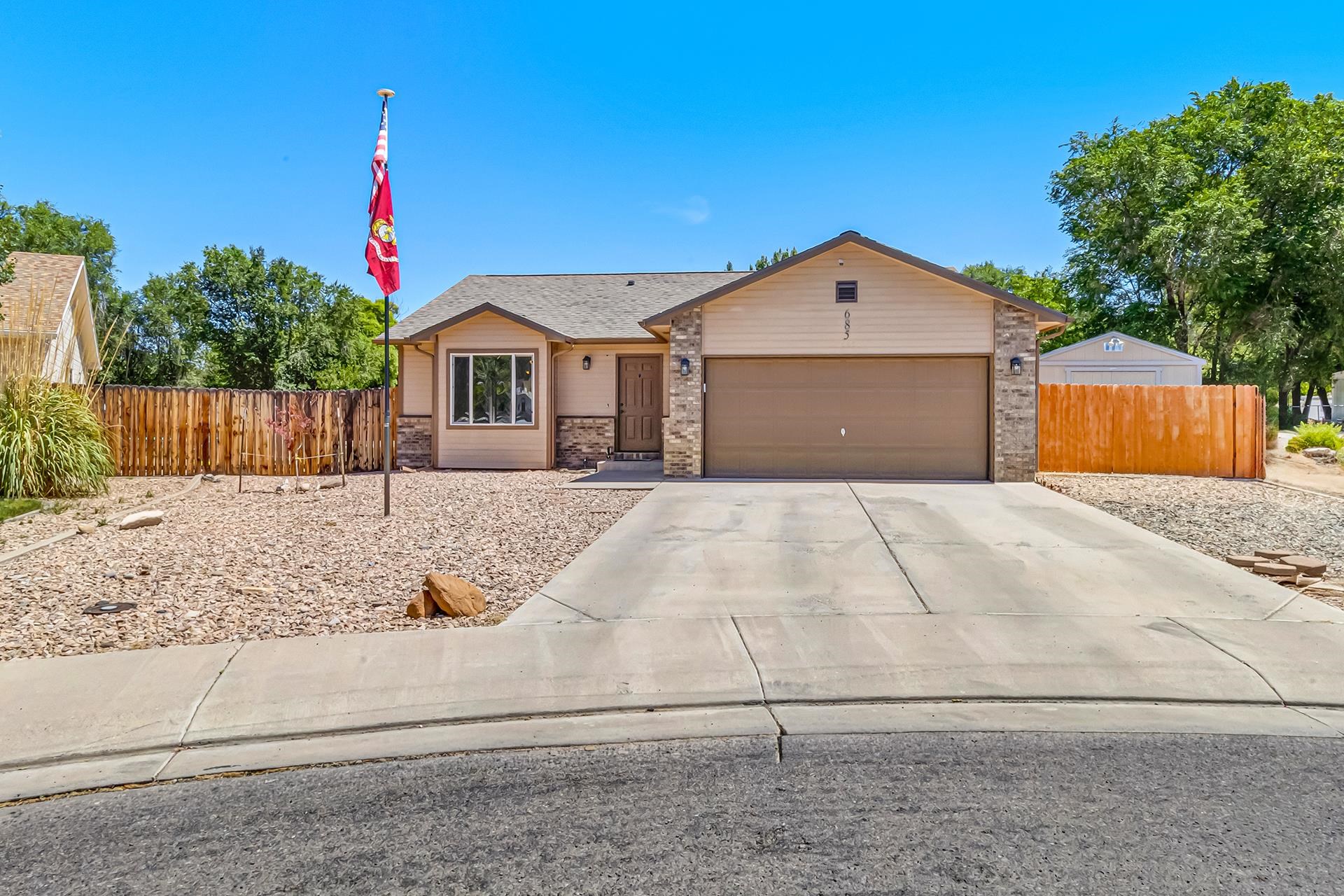 685 Bayberry Court — photo