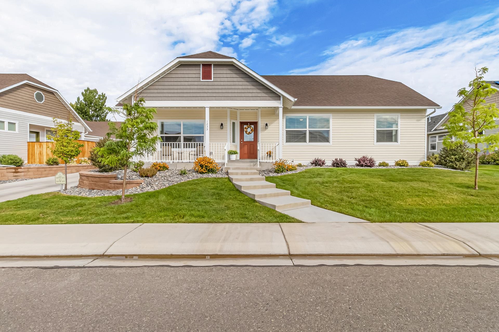 1233 Periwinkle Court — photo