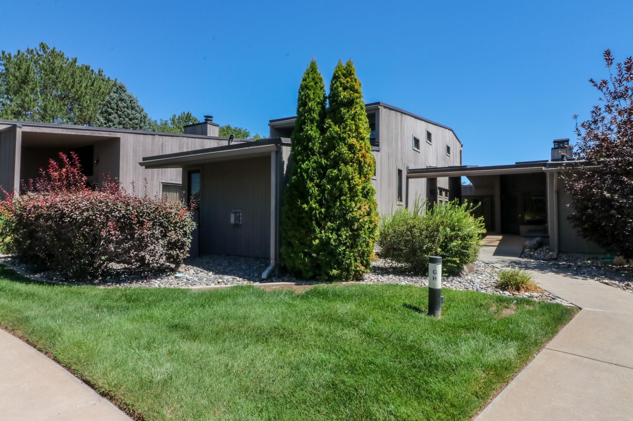 702 Golfmore Drive H — photo