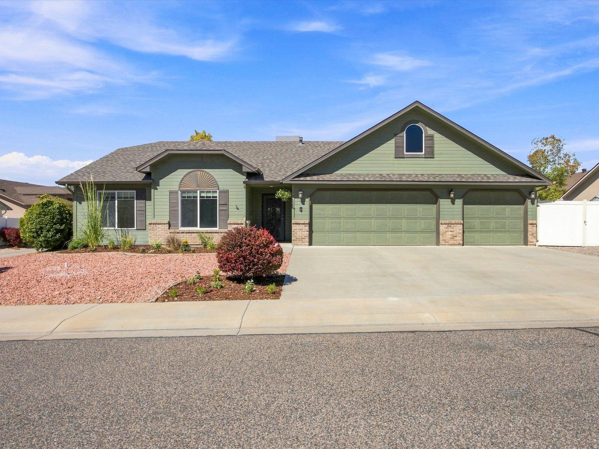 853 Jasper Drive — photo