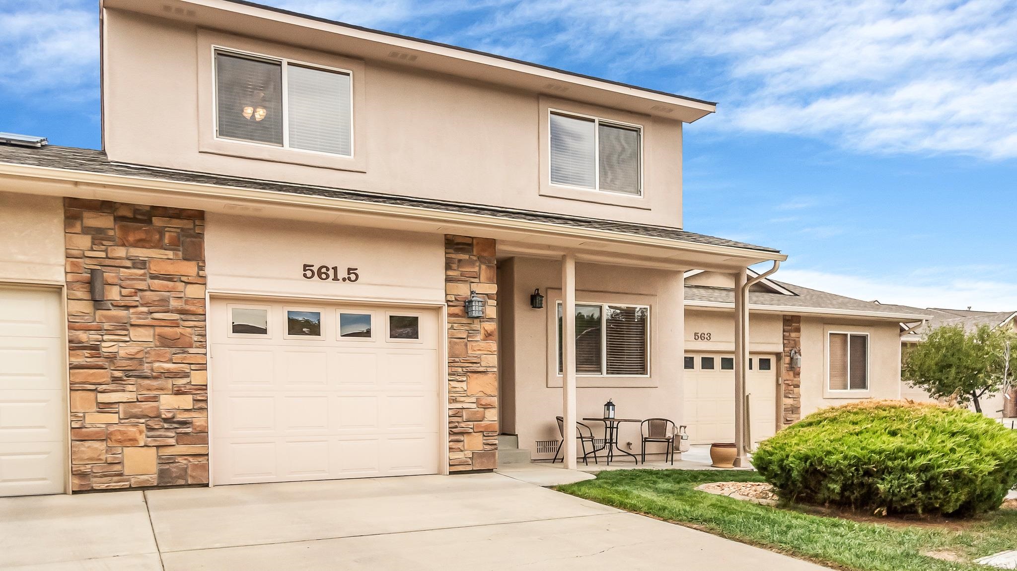 561 1/2 Garden Grove Court — photo