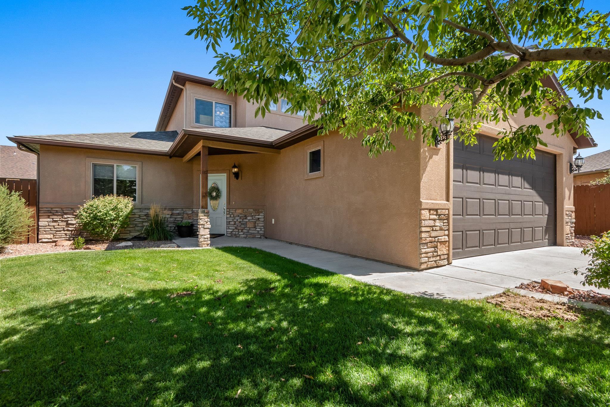 951 Vintners Court — photo