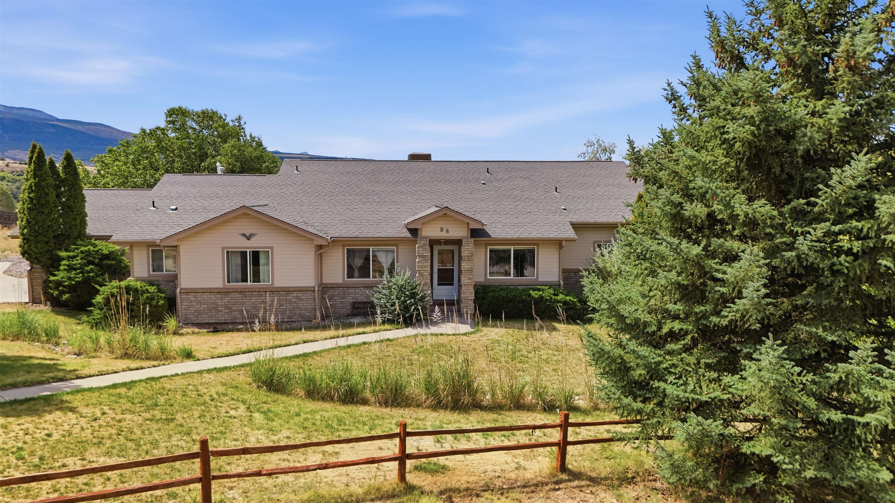 98 Roan Creek Drive — photo