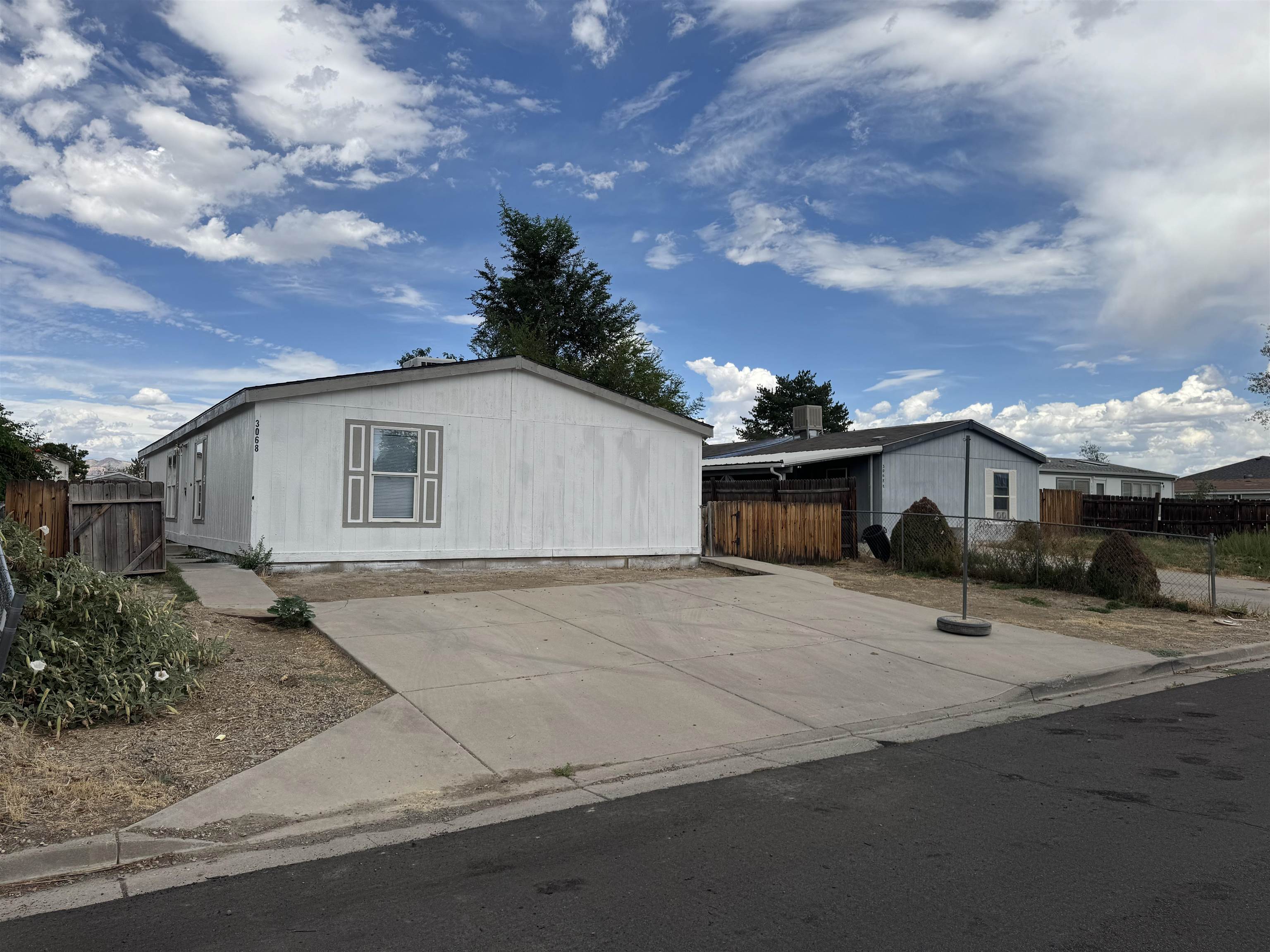 3068 Grosbeak Court — photo