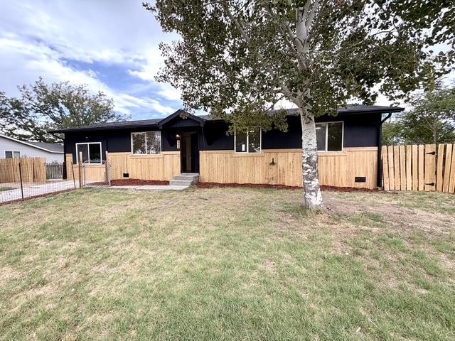 605 Susan Street — photo