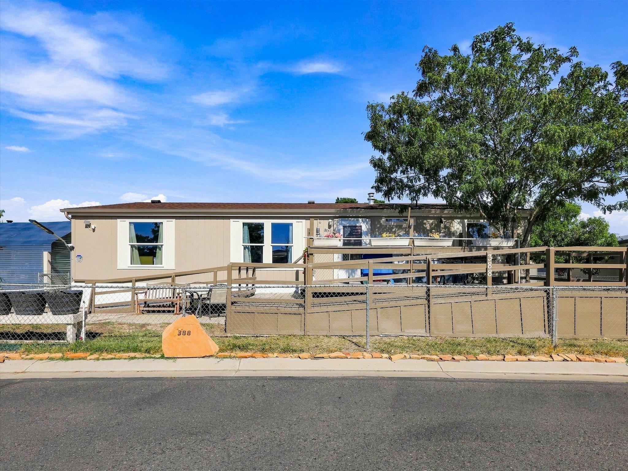 424 32 Road 388 — photo