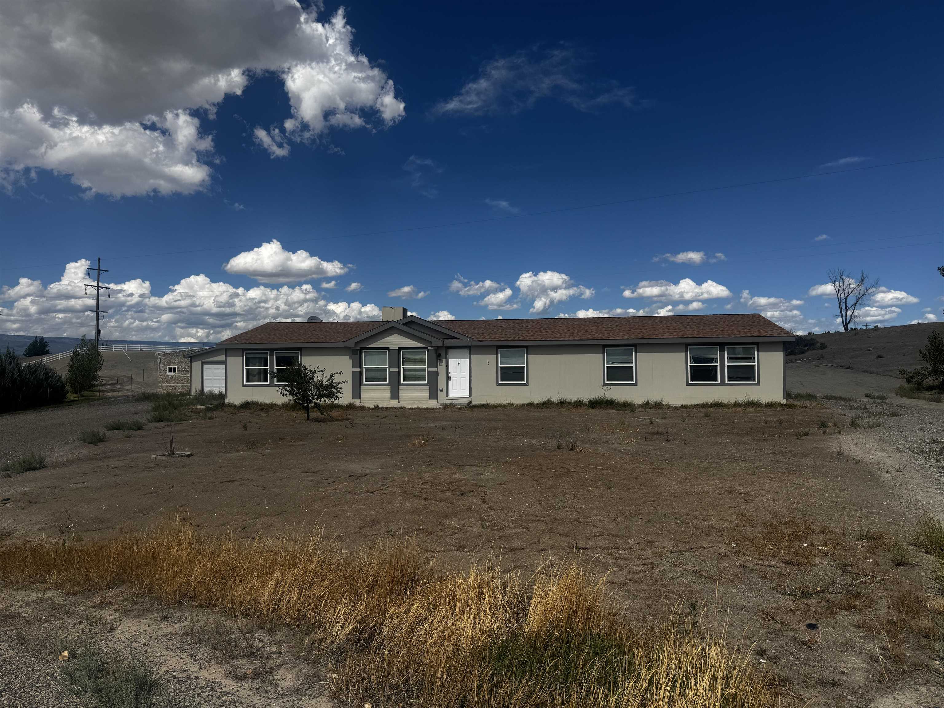 18817 D Road — photo