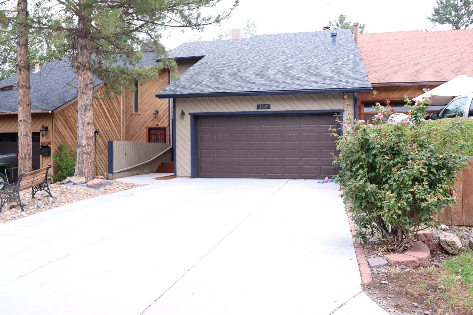 375 W Valley Circle B — photo