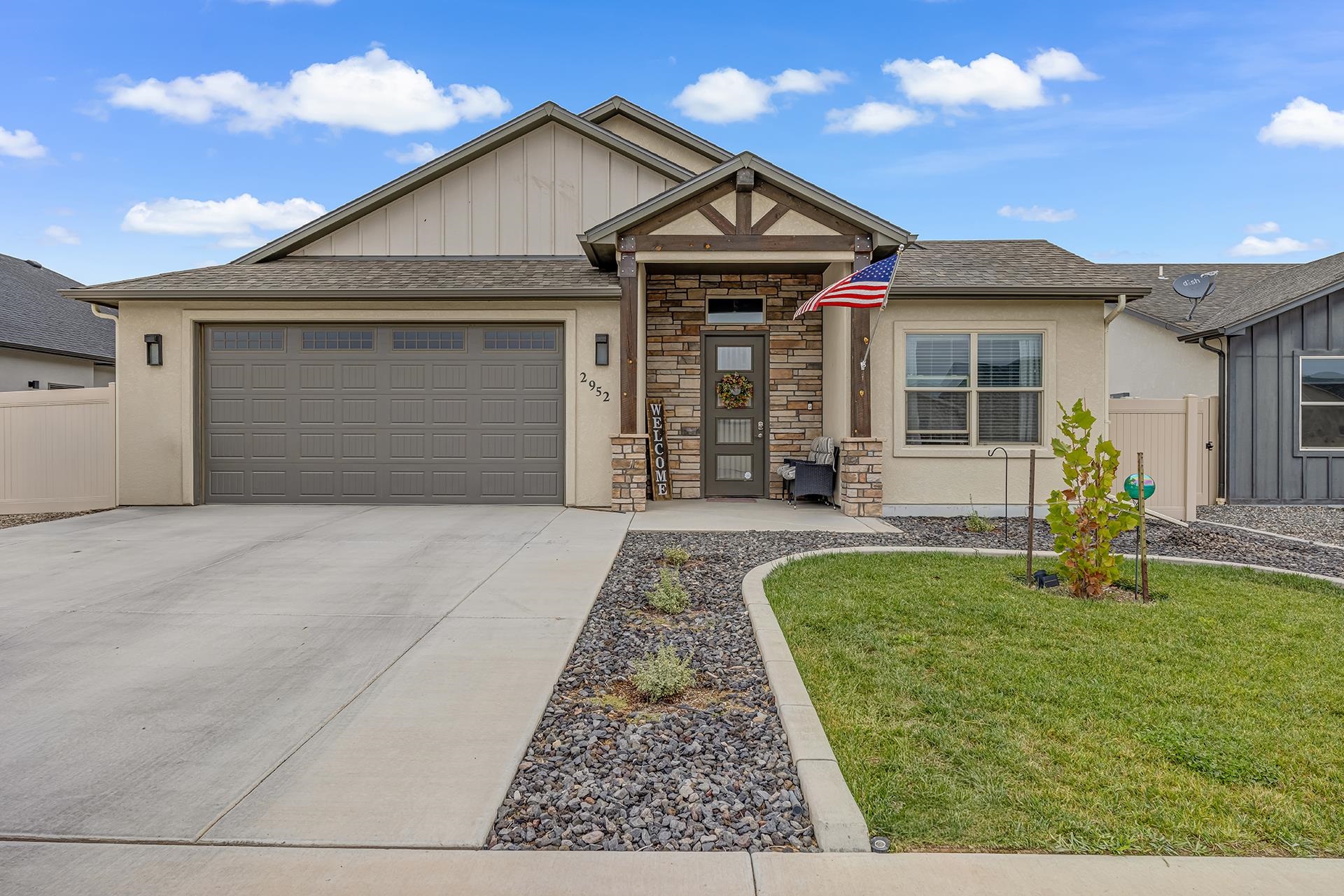 2952 Heron Drive — photo