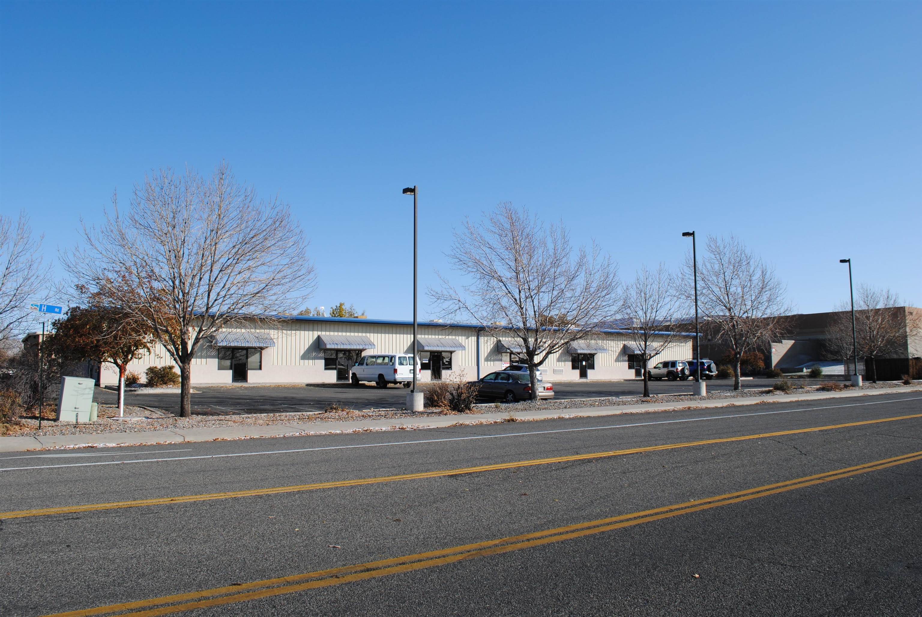 806 North Crest Drive 4 — photo